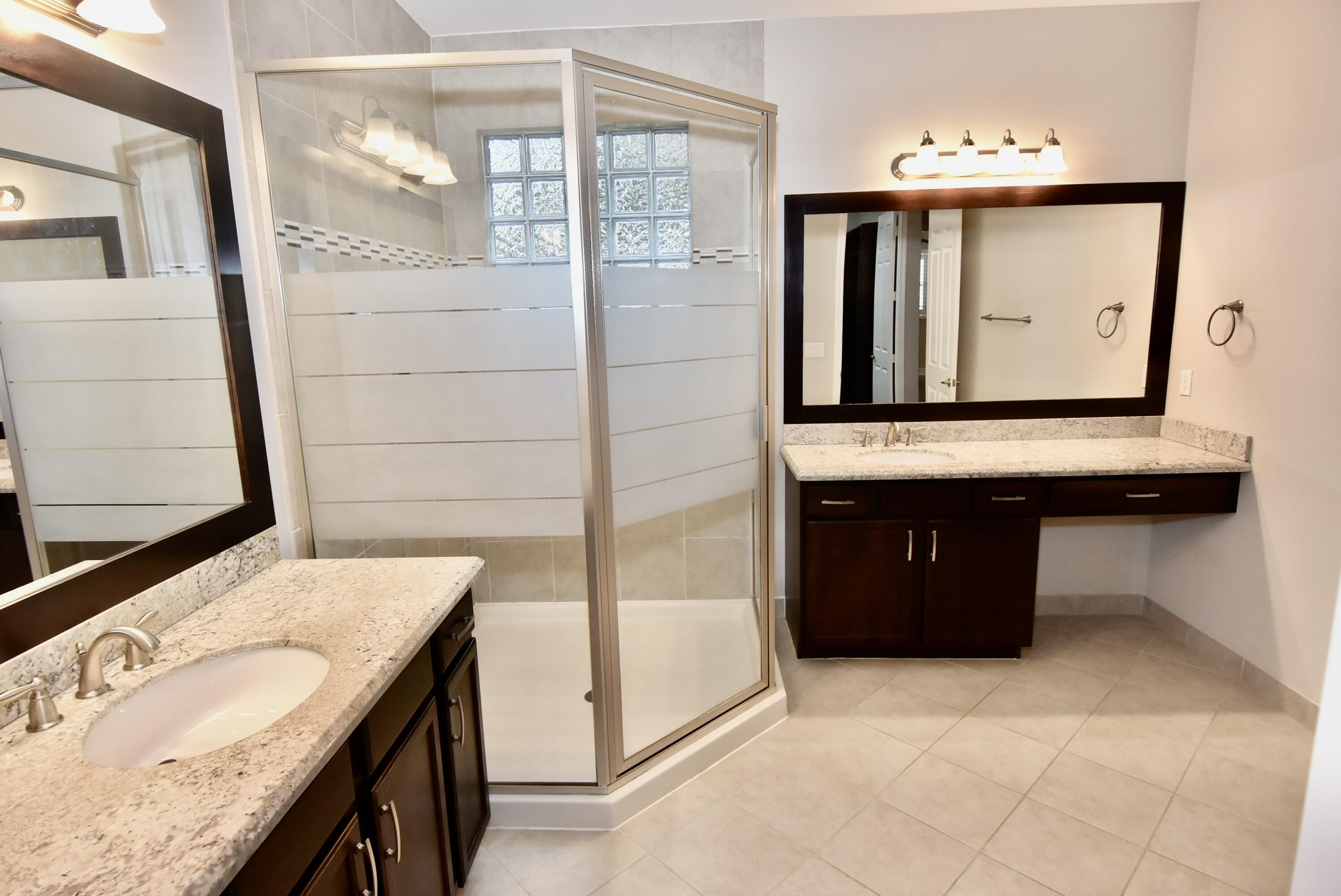 8079 Snowflake Obsidian Trail