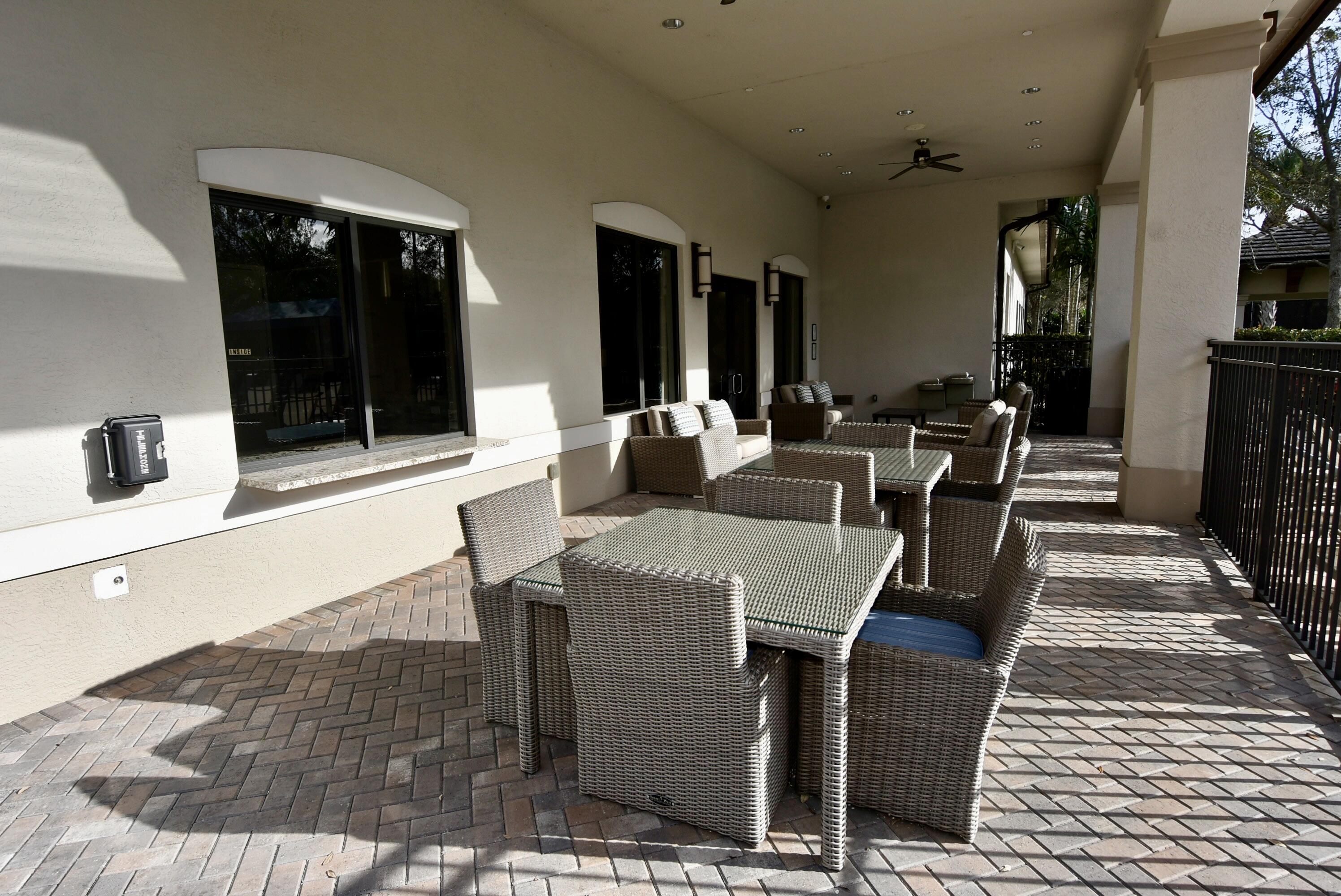 8079 Snowflake Obsidian Trail