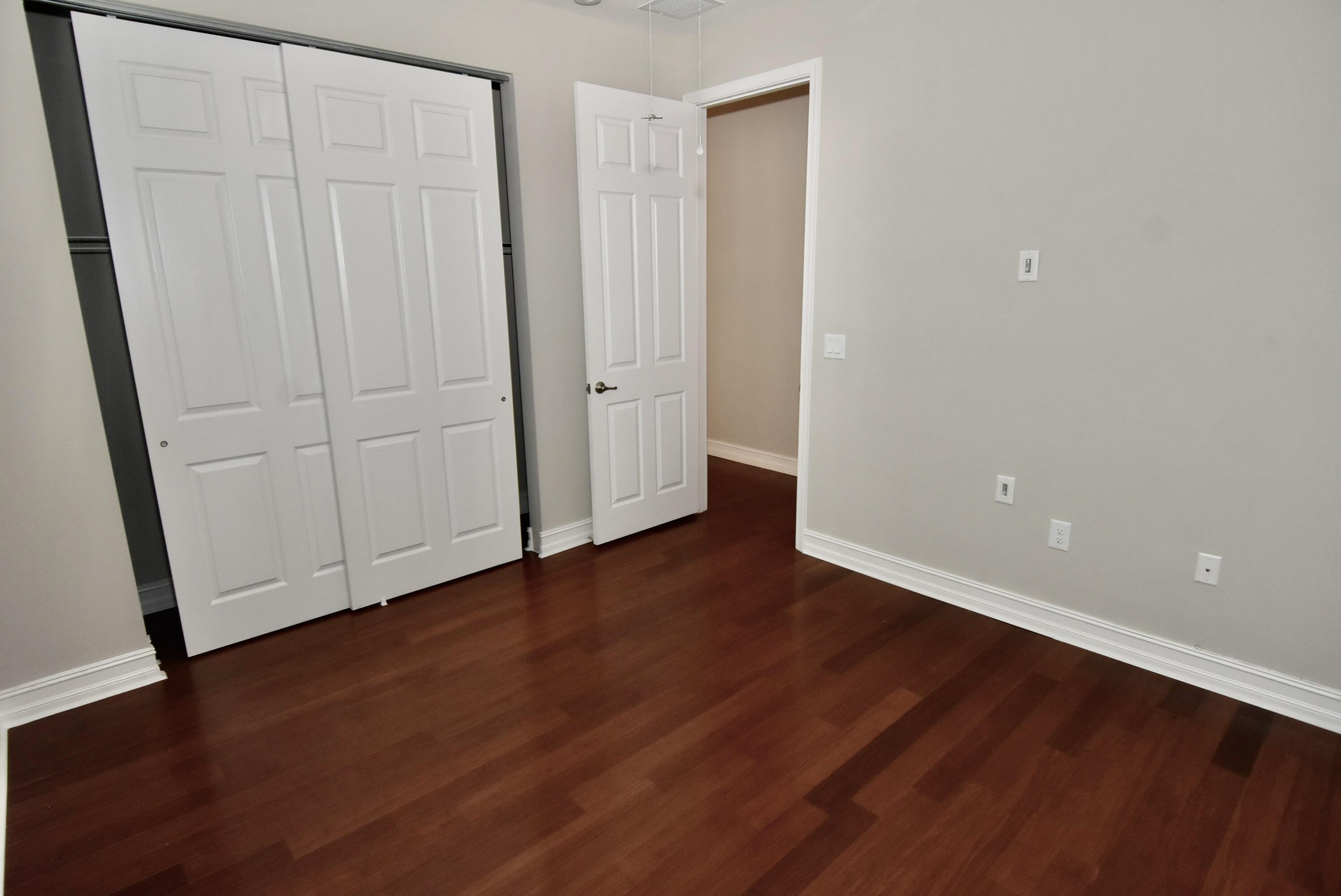 8079 Snowflake Obsidian Trail