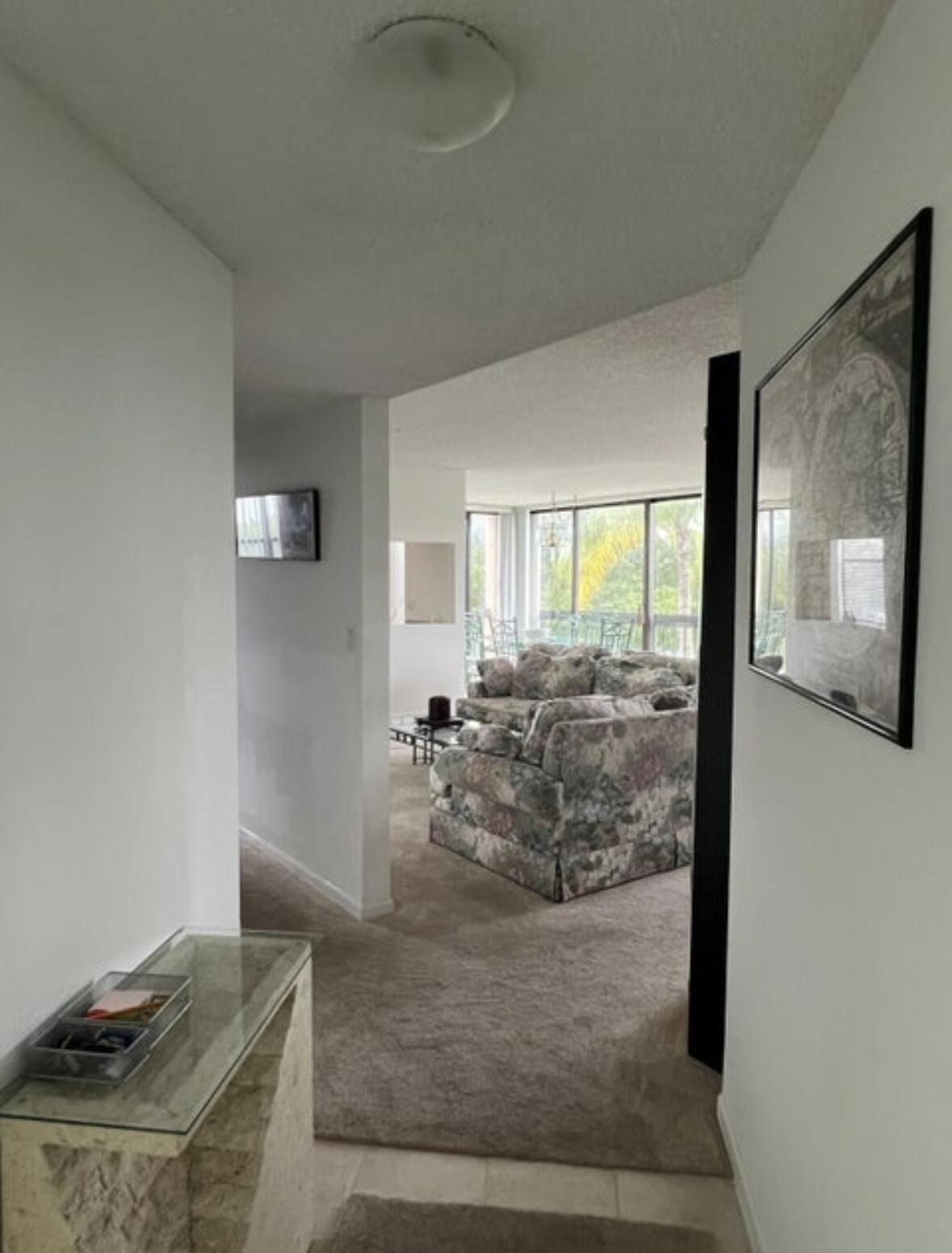 600 Egret Circle 7305