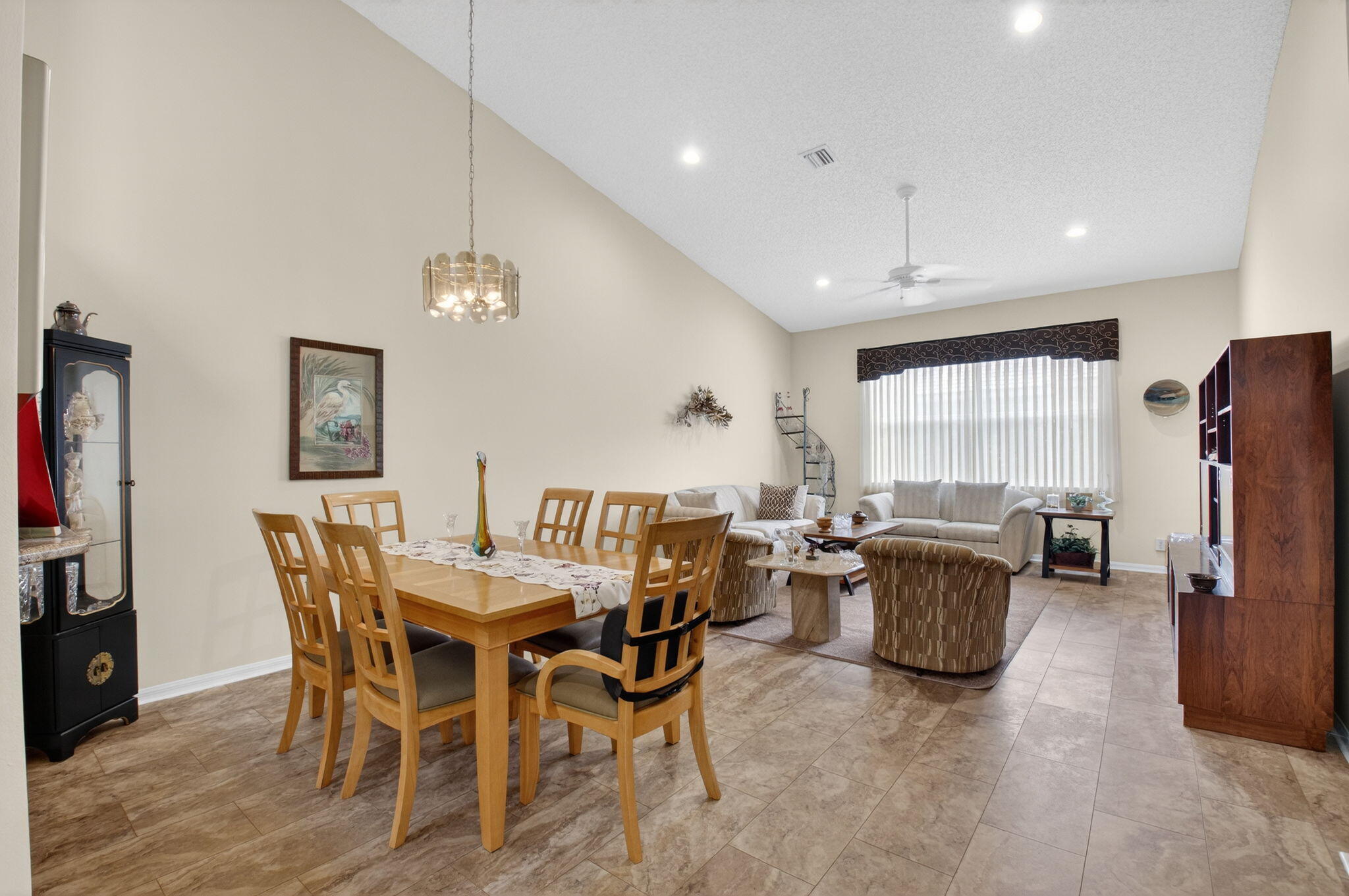 6248 Petunia Road