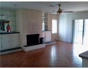 4066 Bay Laurel