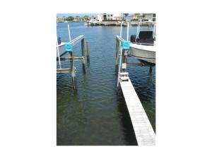 312 Northlake Drive 303