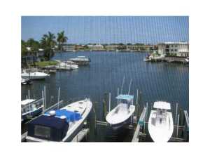 312 Northlake Drive 303