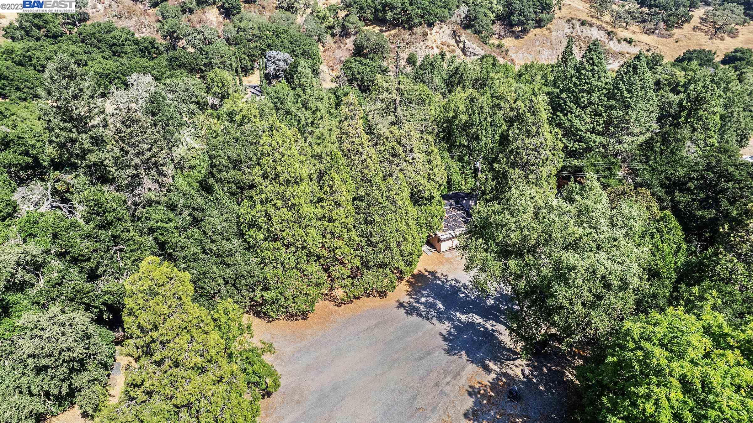 18235 Bollinger Canyon Rd