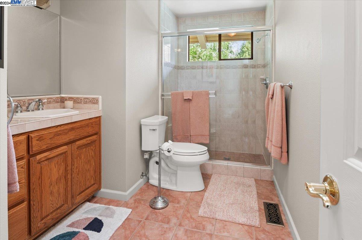 26465 Palomares Rd