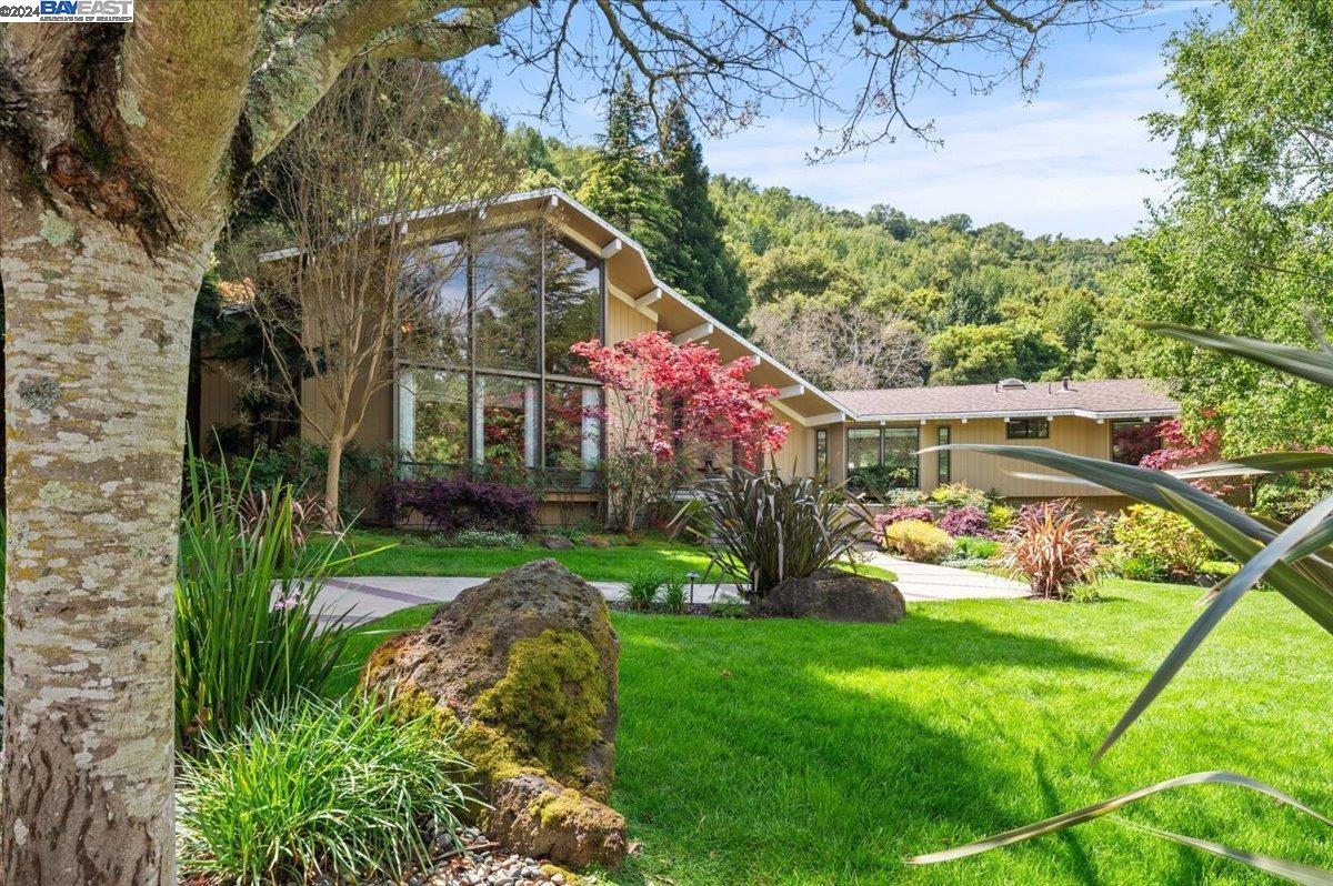 26465 Palomares Rd