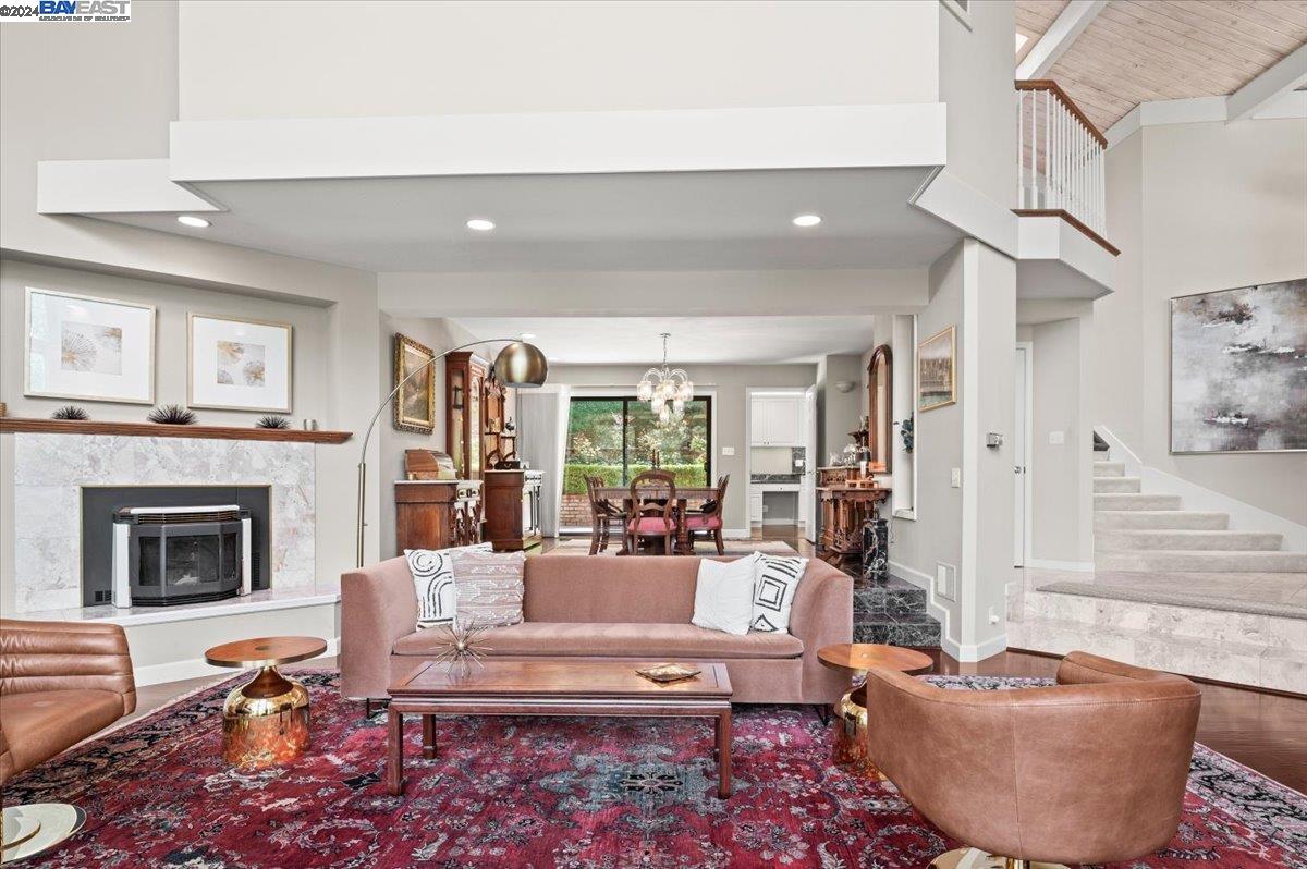 26465 Palomares Rd