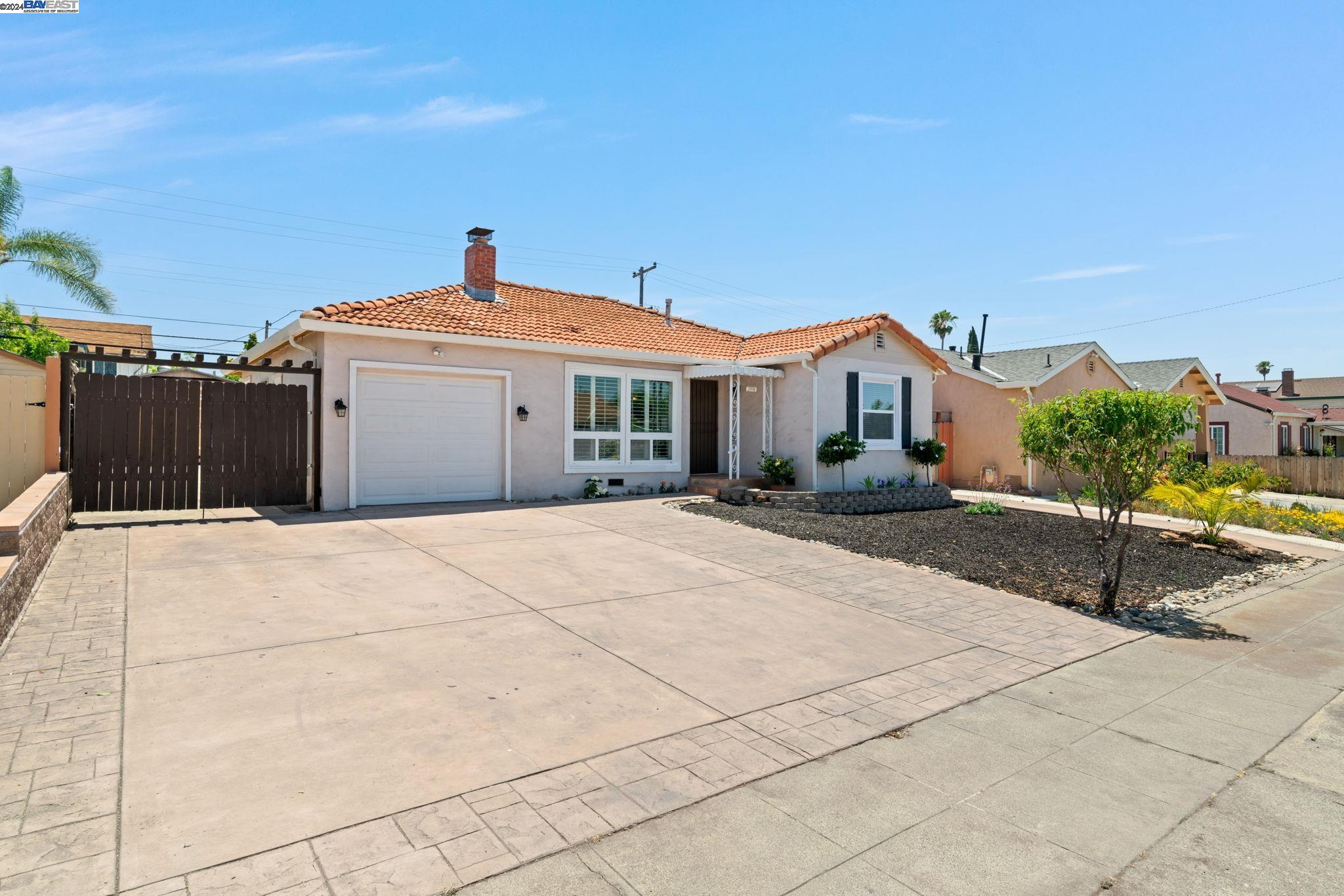 2974 Betsy Way