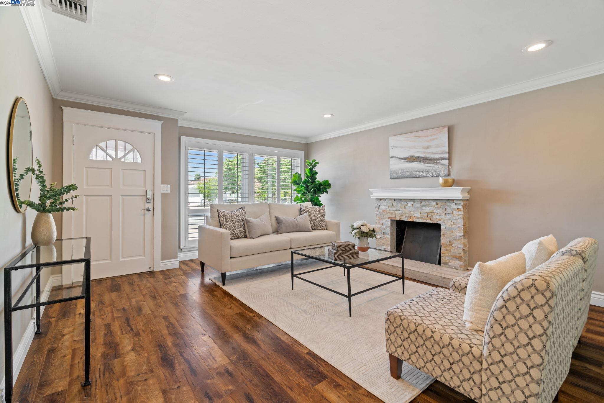 2974 Betsy Way