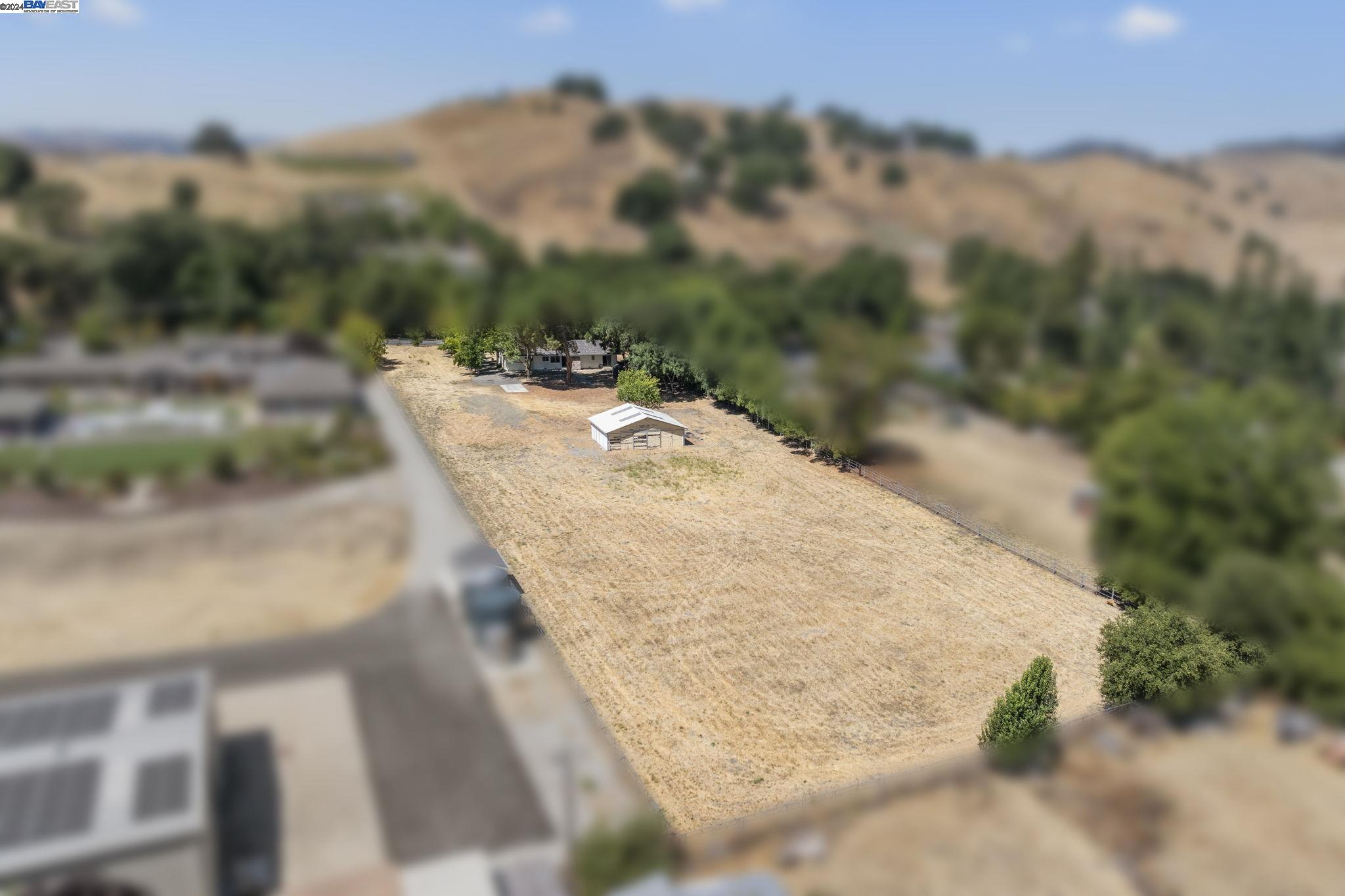 1430 Finley Rd