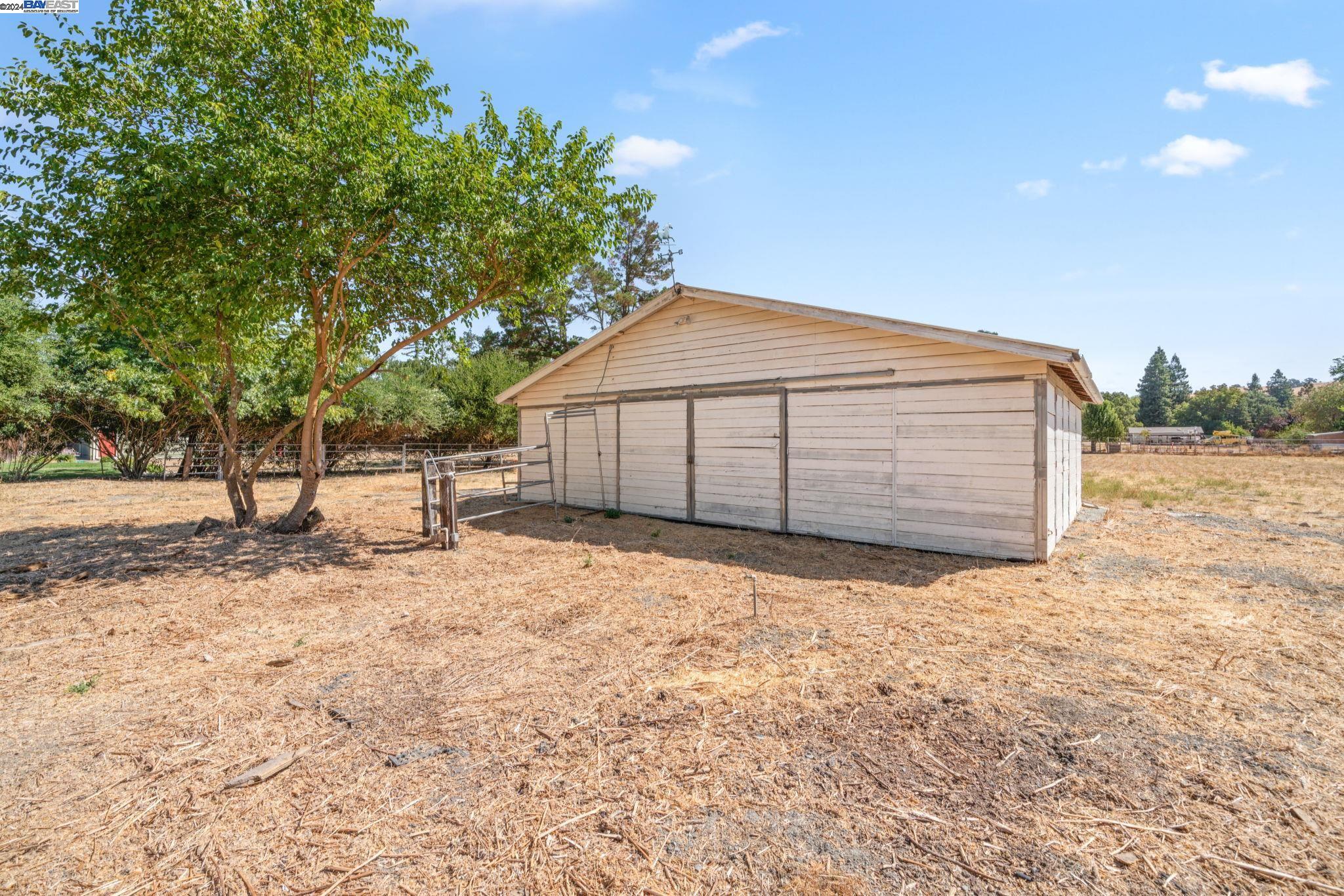 1430 Finley Rd