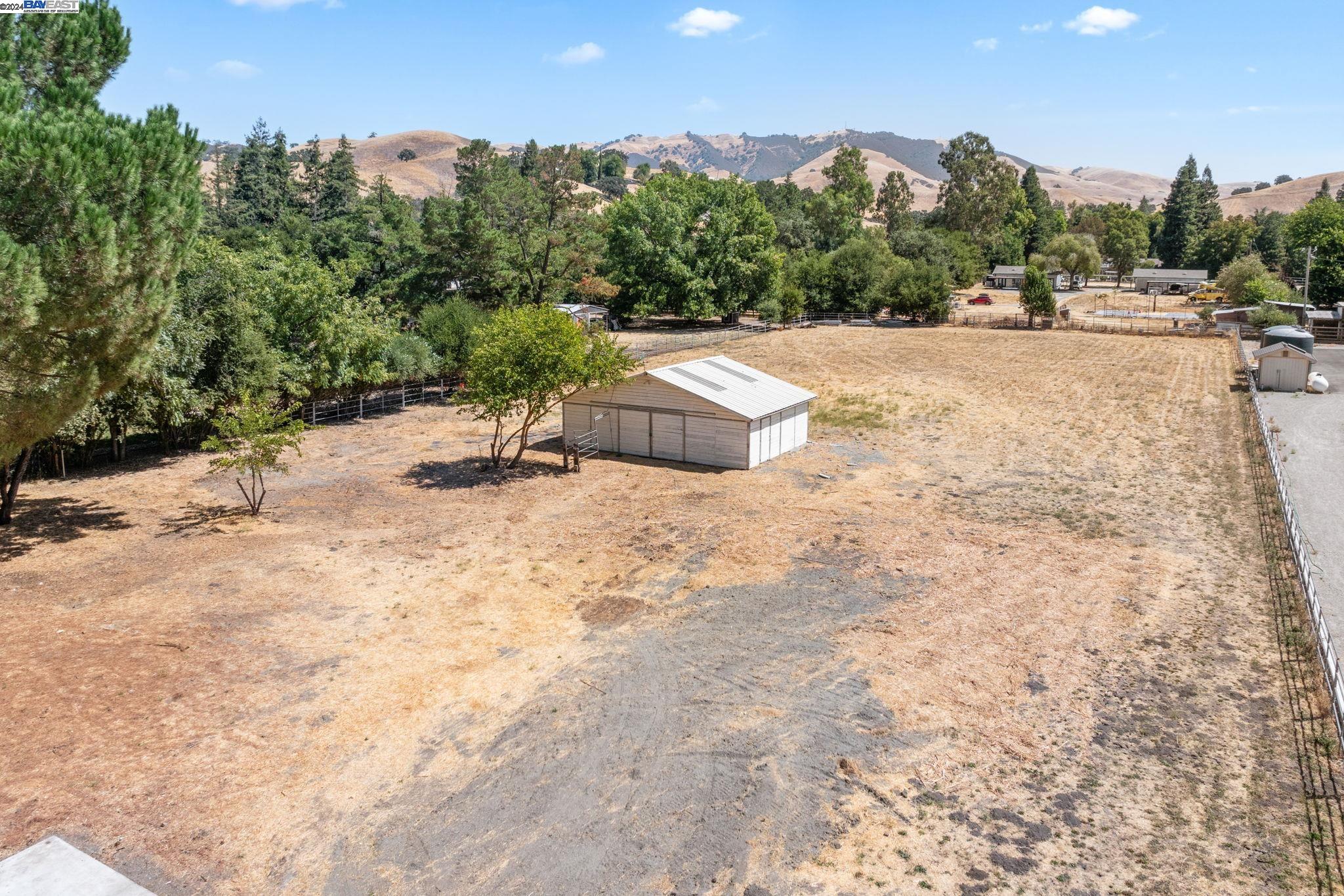 1430 Finley Rd