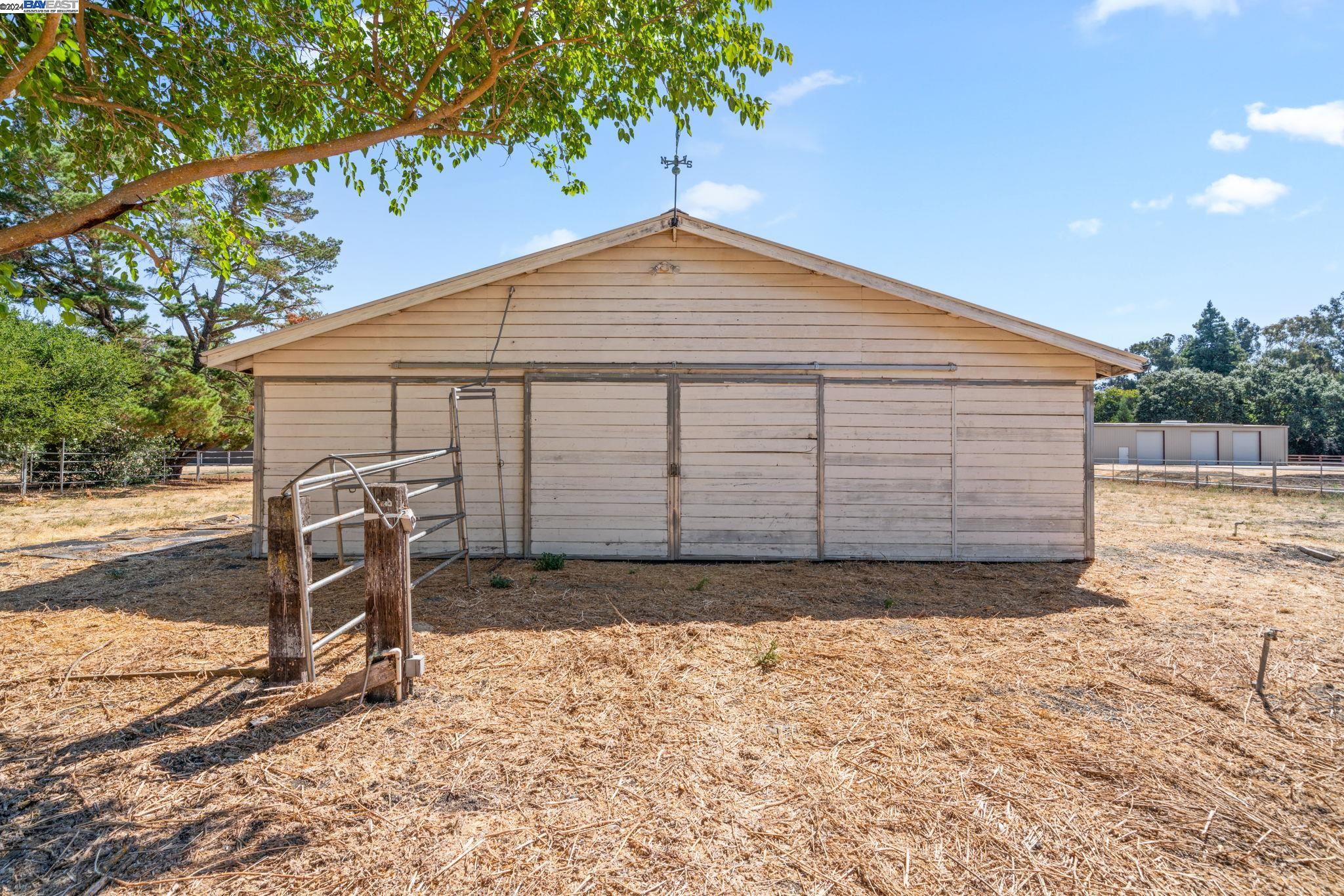 1430 Finley Rd