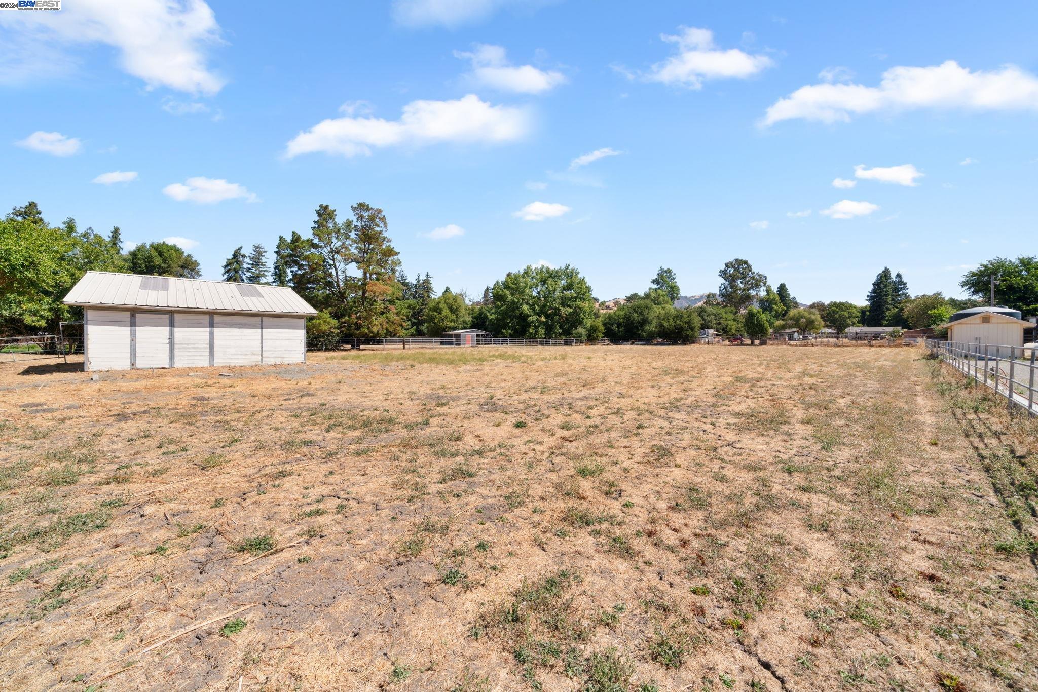 1430 Finley Rd