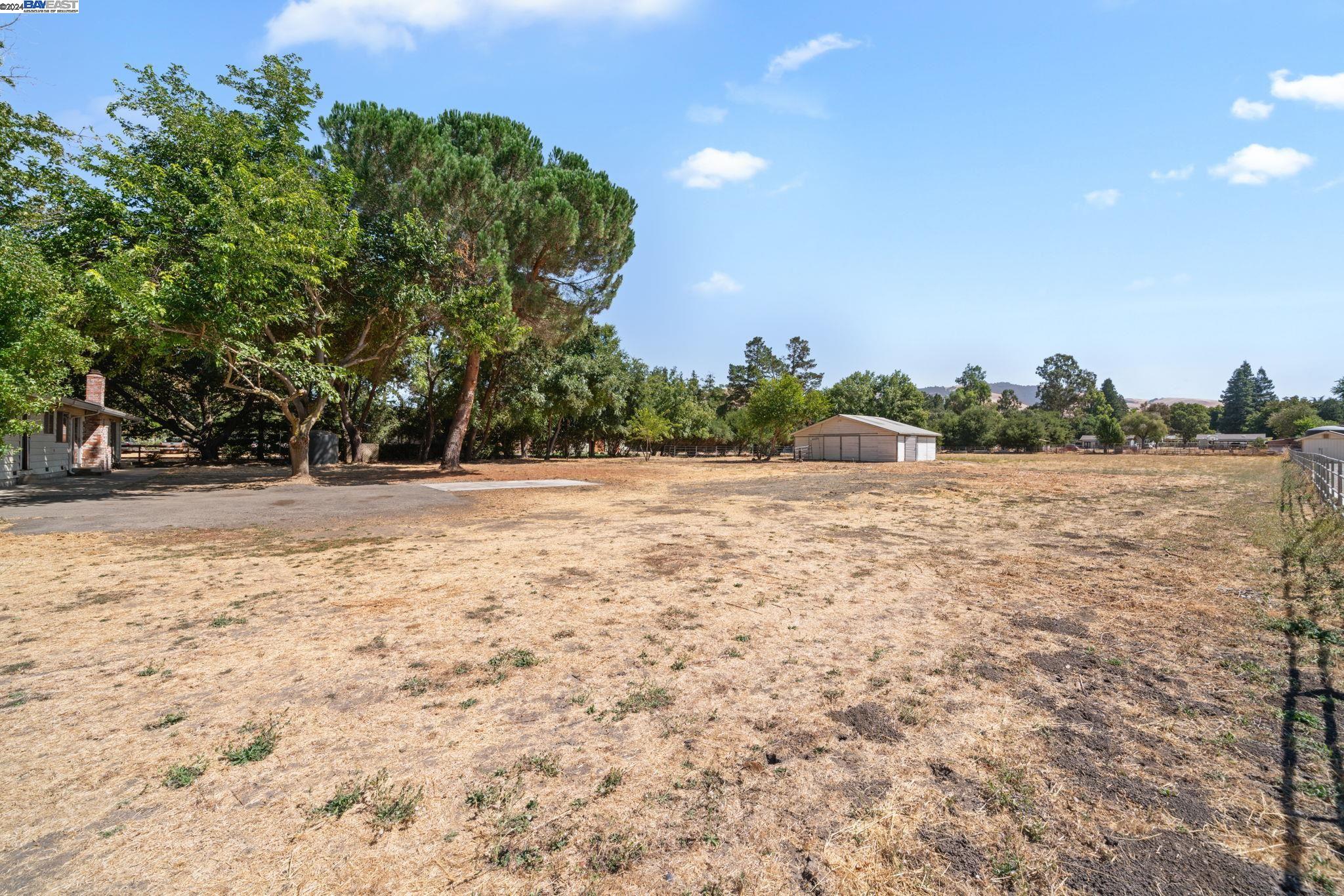 1430 Finley Rd