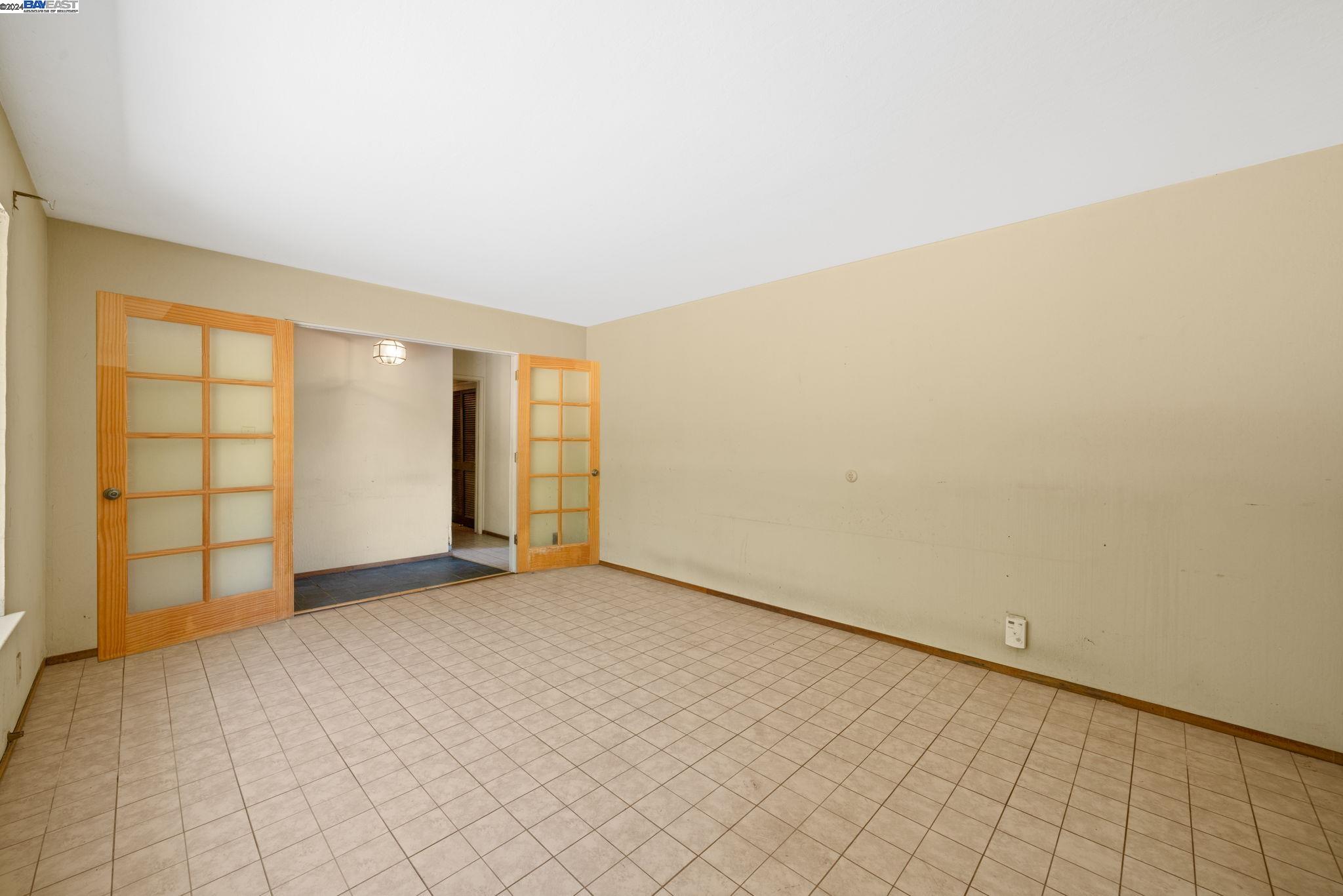 1430 Finley Rd