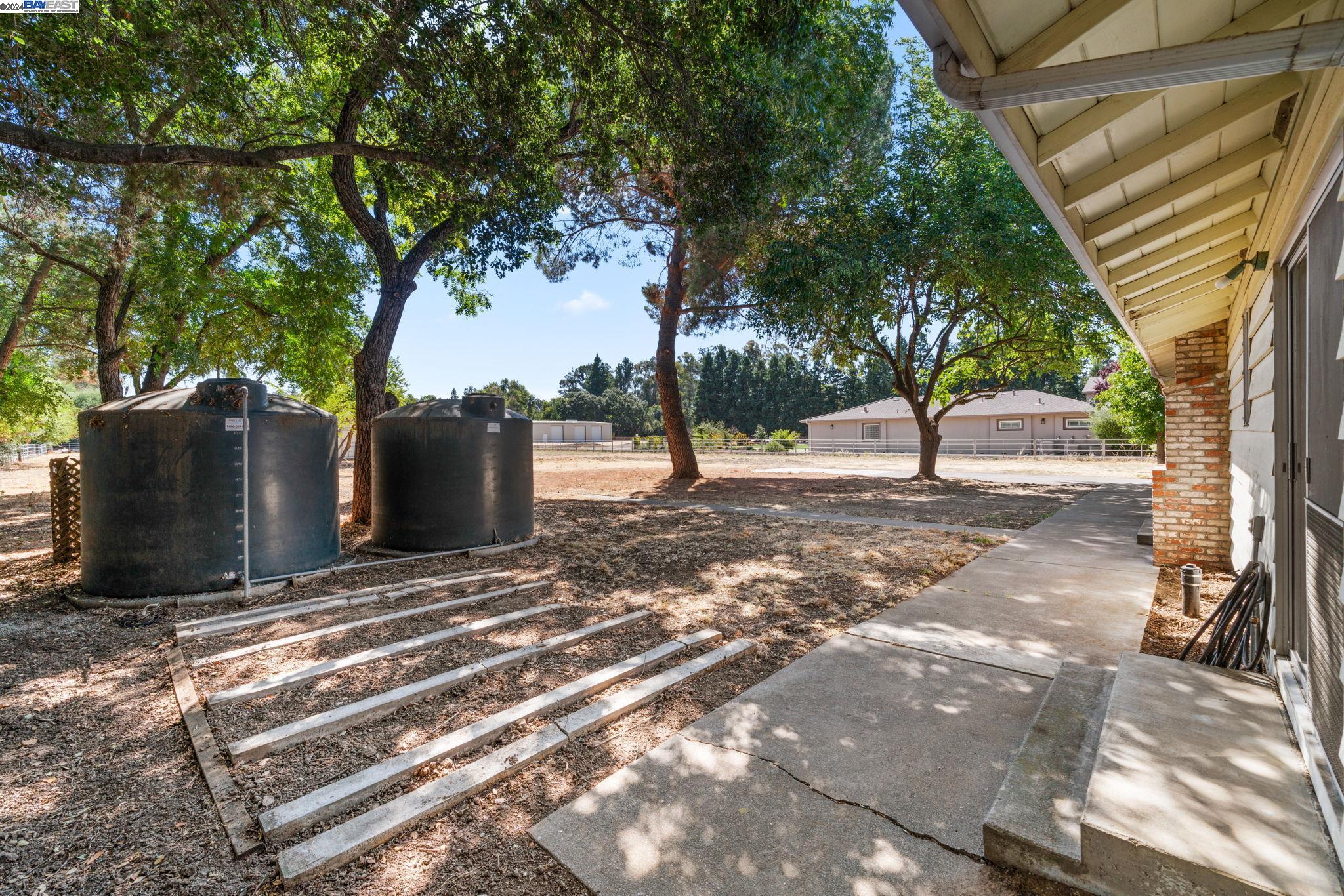 1430 Finley Rd