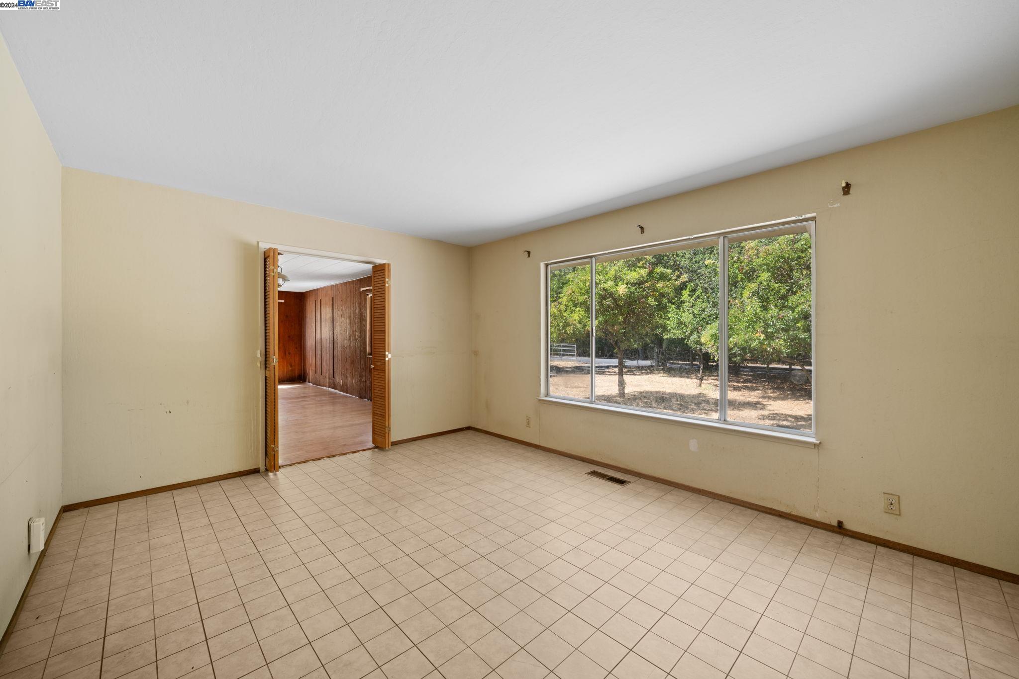 1430 Finley Rd