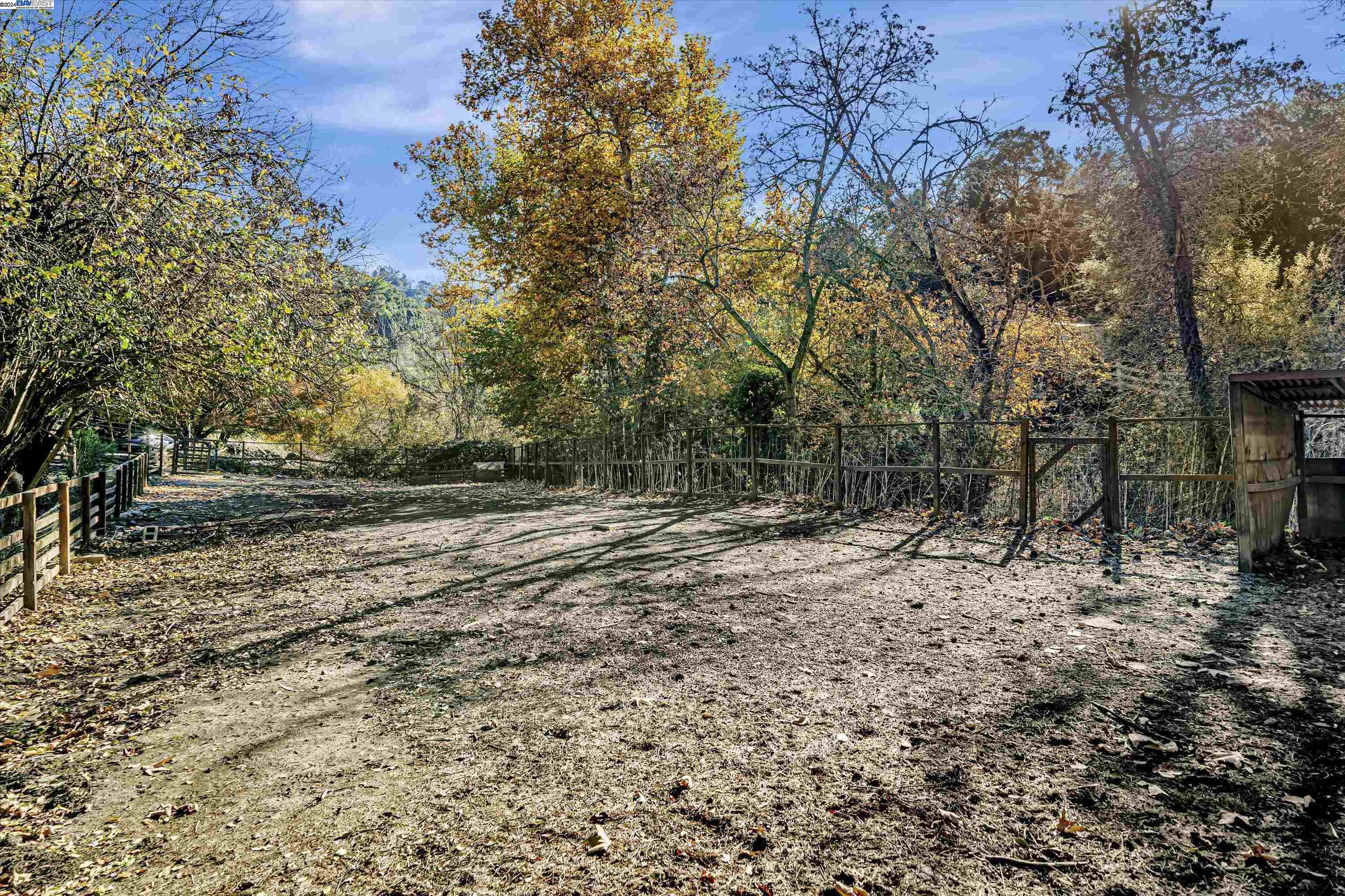 35650 Palomares Rd