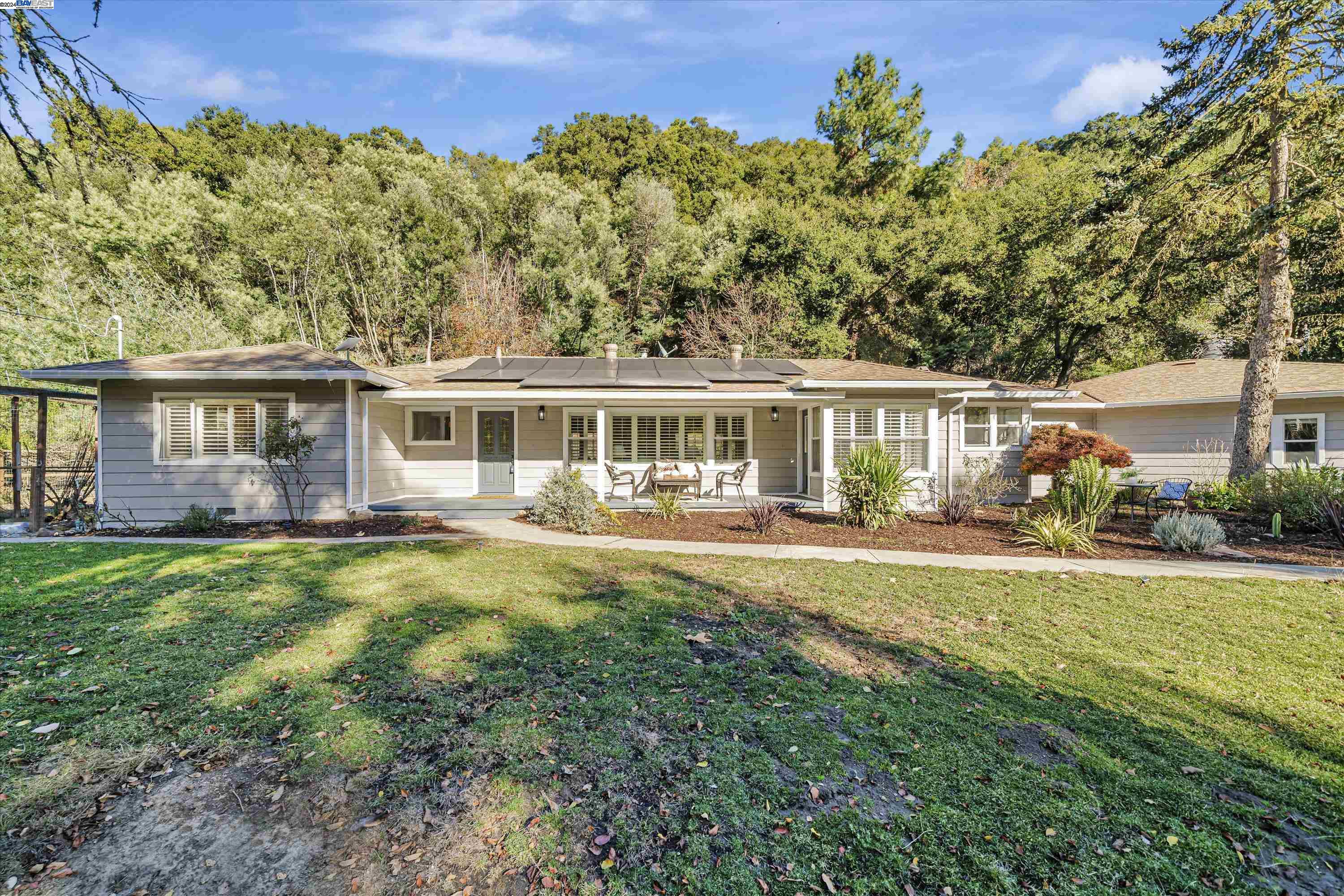 35650 Palomares Rd