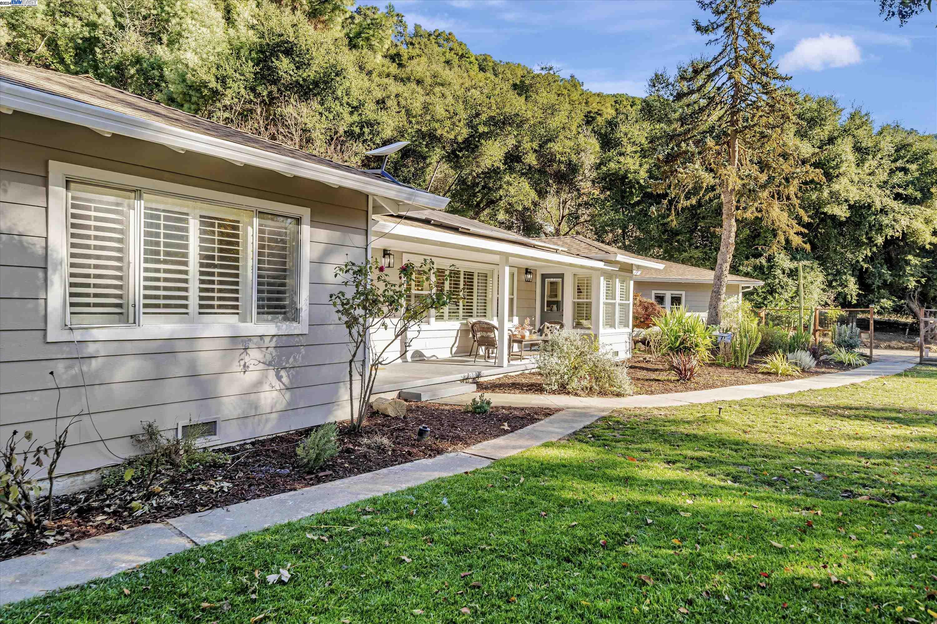 35650 Palomares Rd