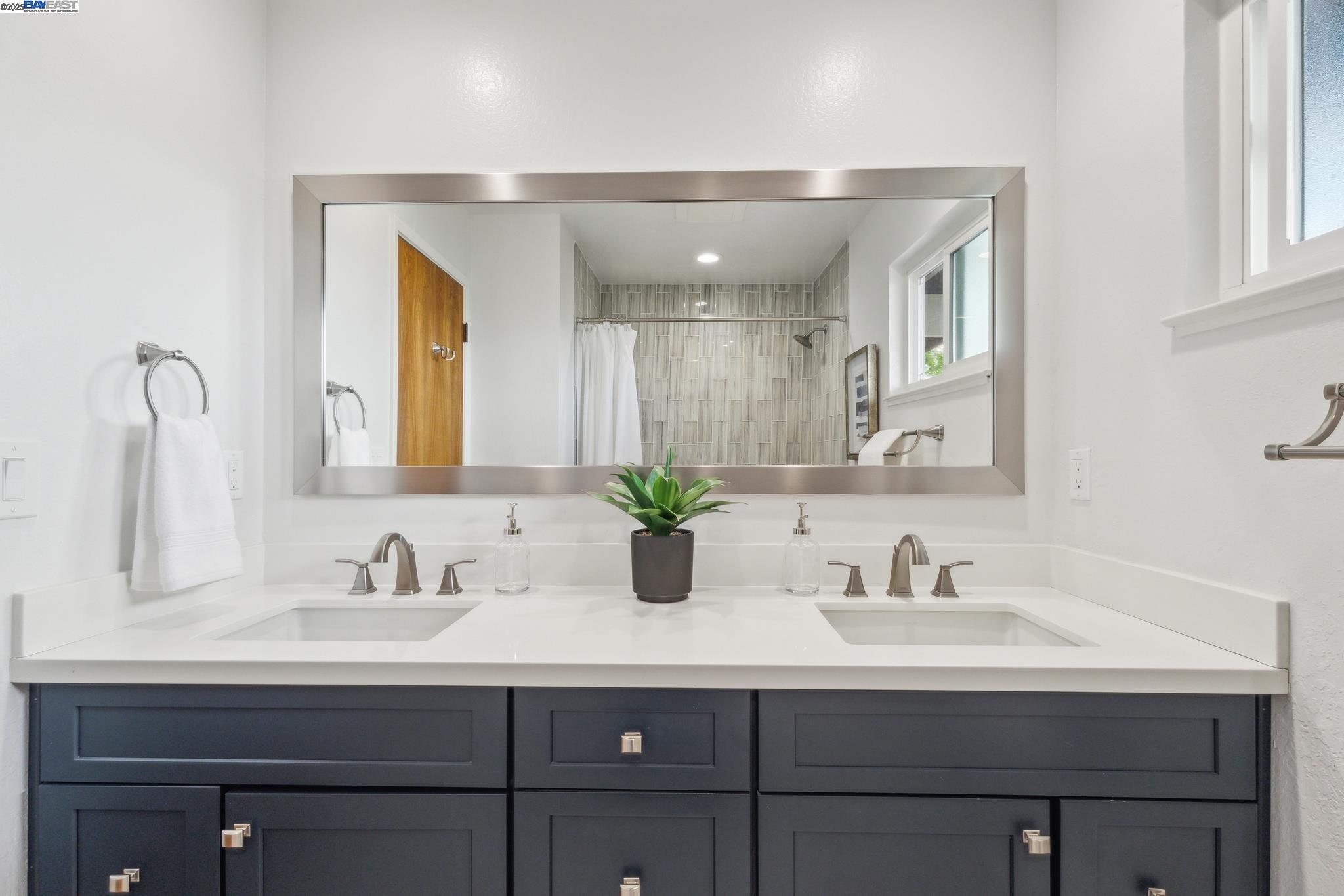 16735 Cowell