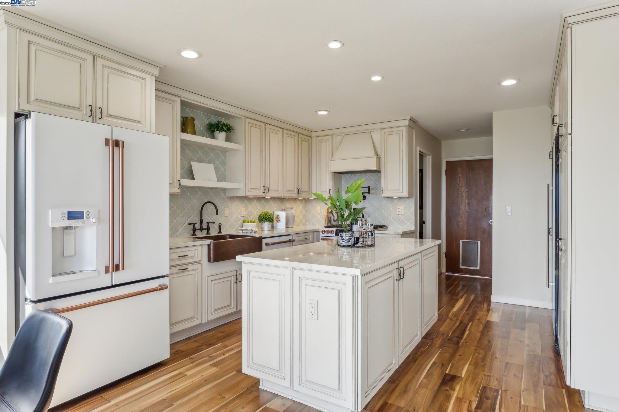 16735 Cowell