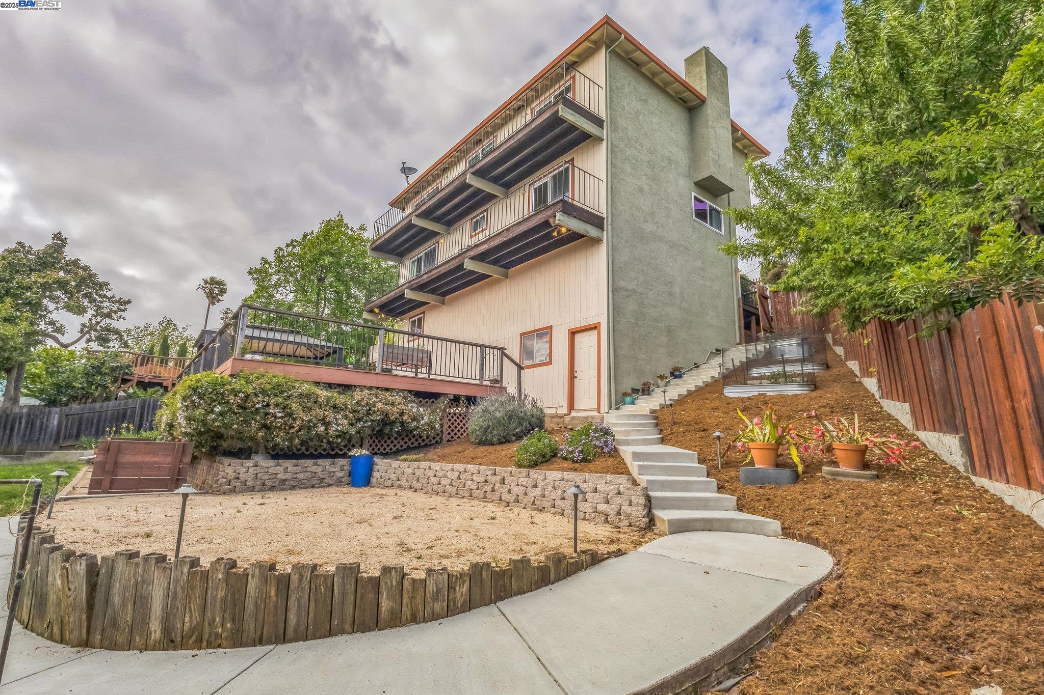 16735 Cowell