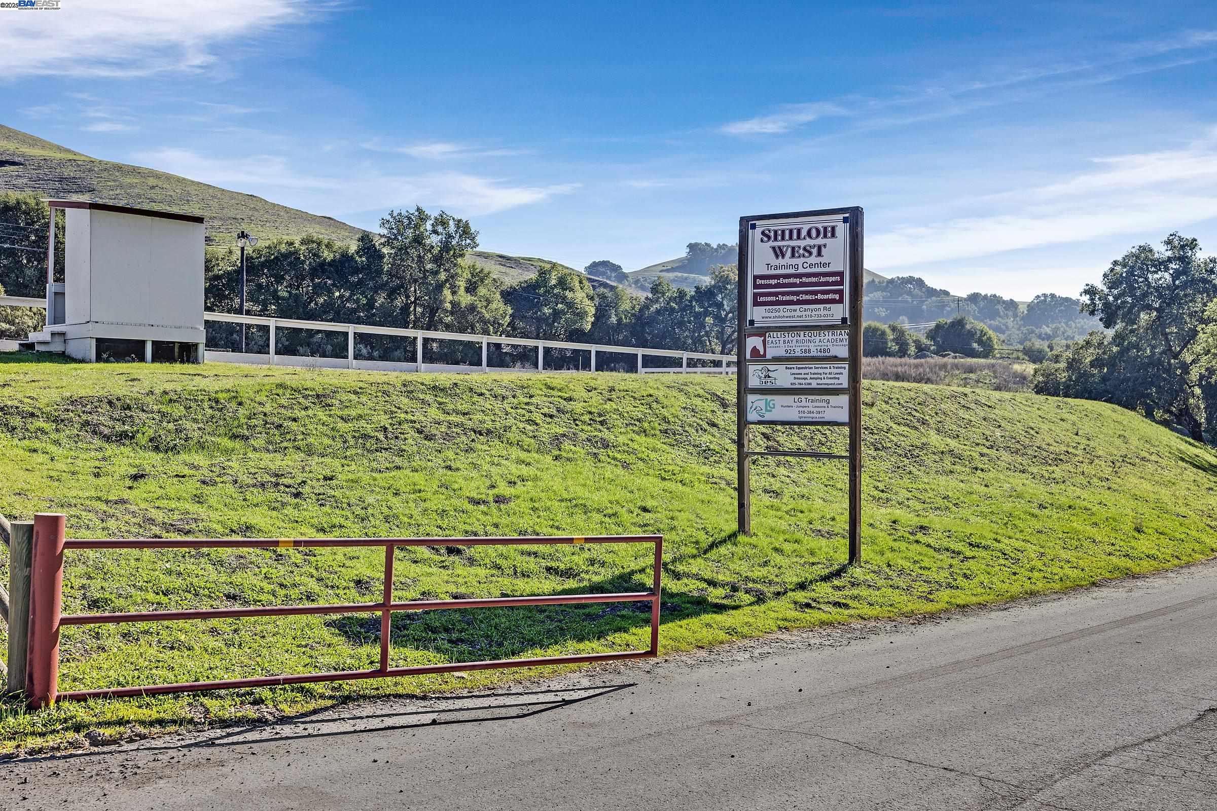 10250 Crow Canyon Rd