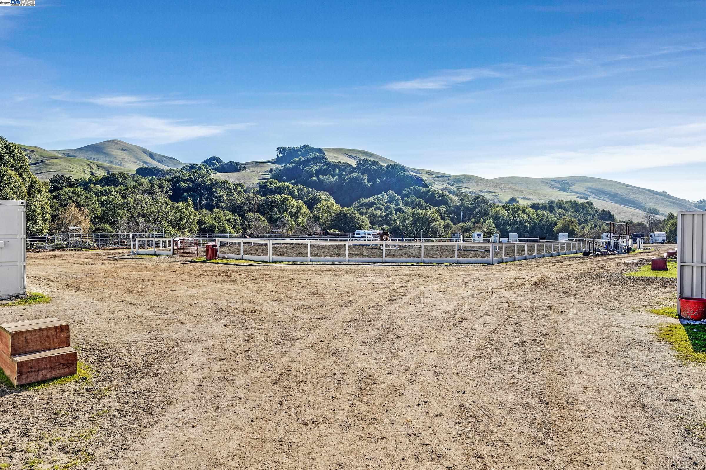 10250 Crow Canyon Rd