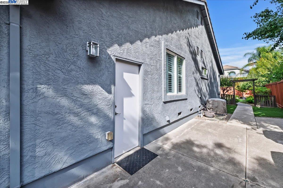 1120 Wynn Circle
