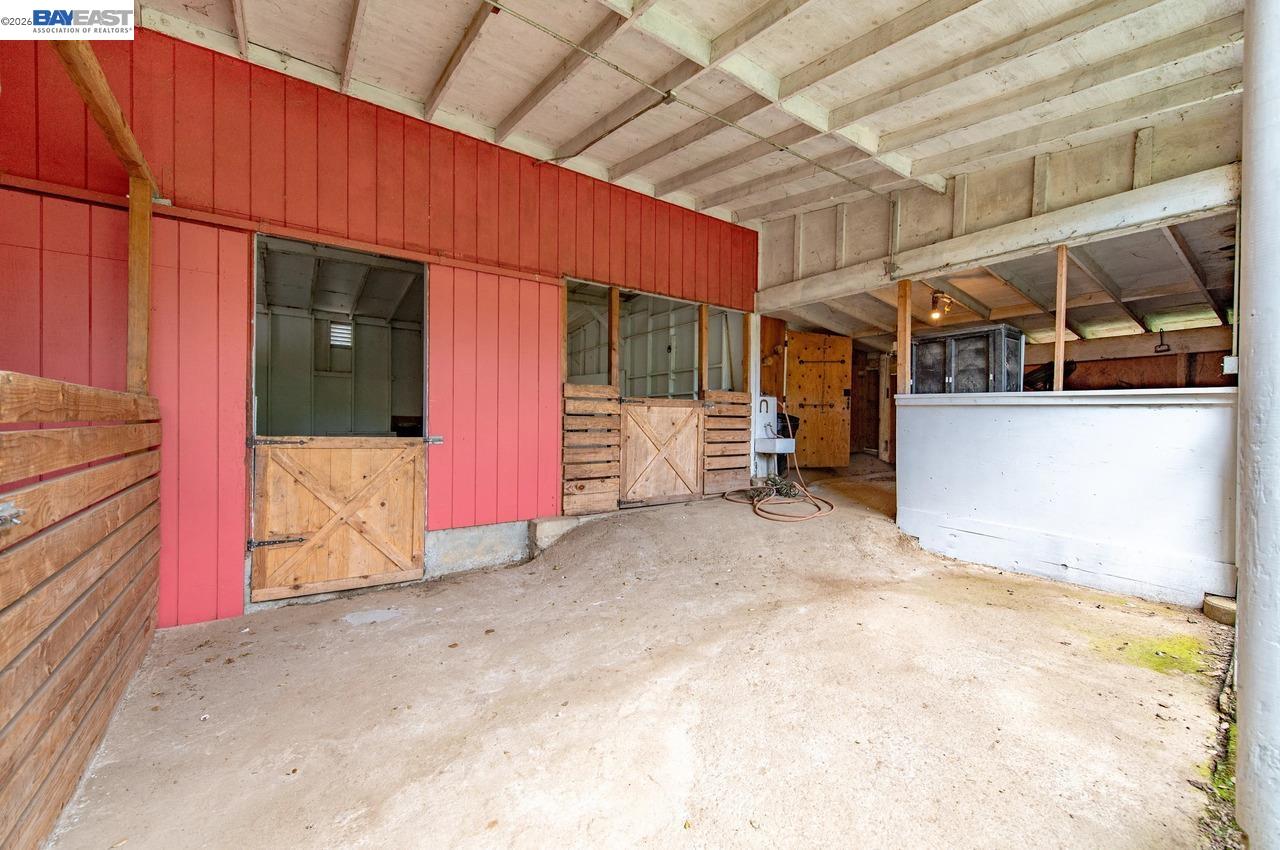 35655 Palomares Rd