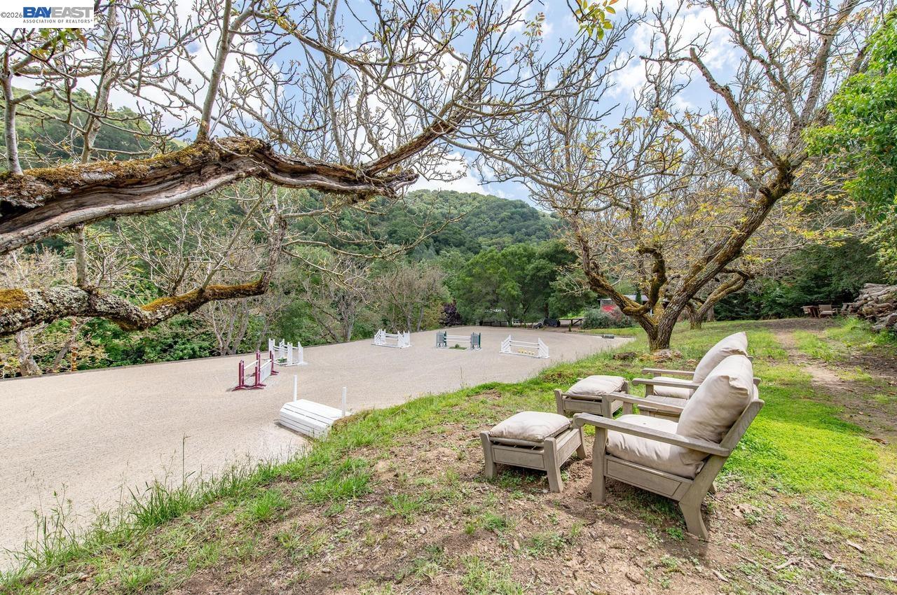 35655 Palomares Rd