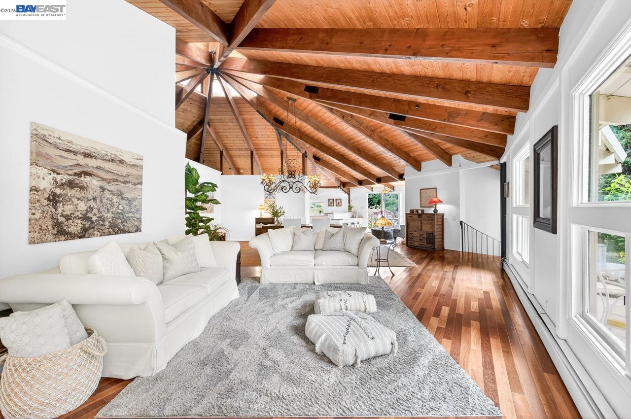 35655 Palomares Rd