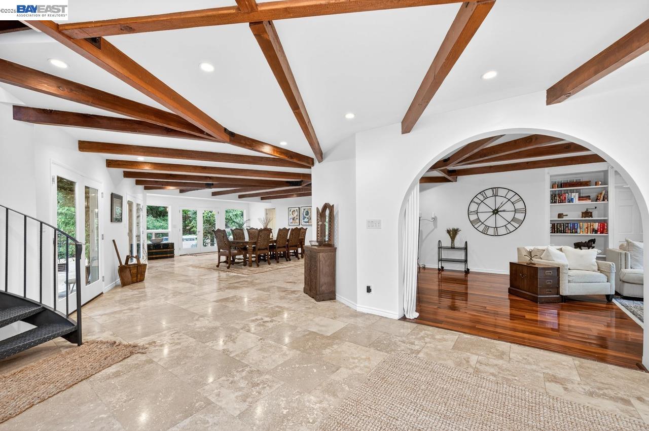 35655 Palomares Rd