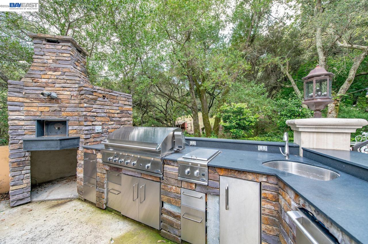35655 Palomares Rd