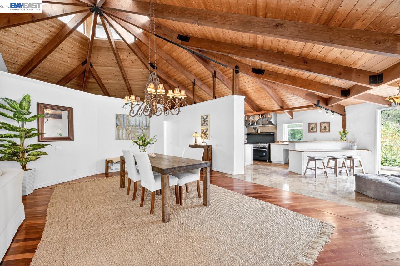 35655 Palomares Rd