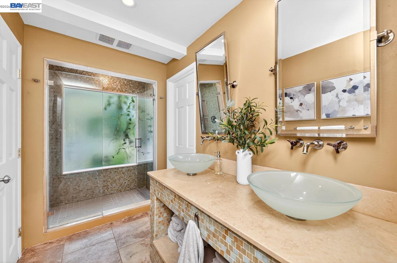 35655 Palomares Rd