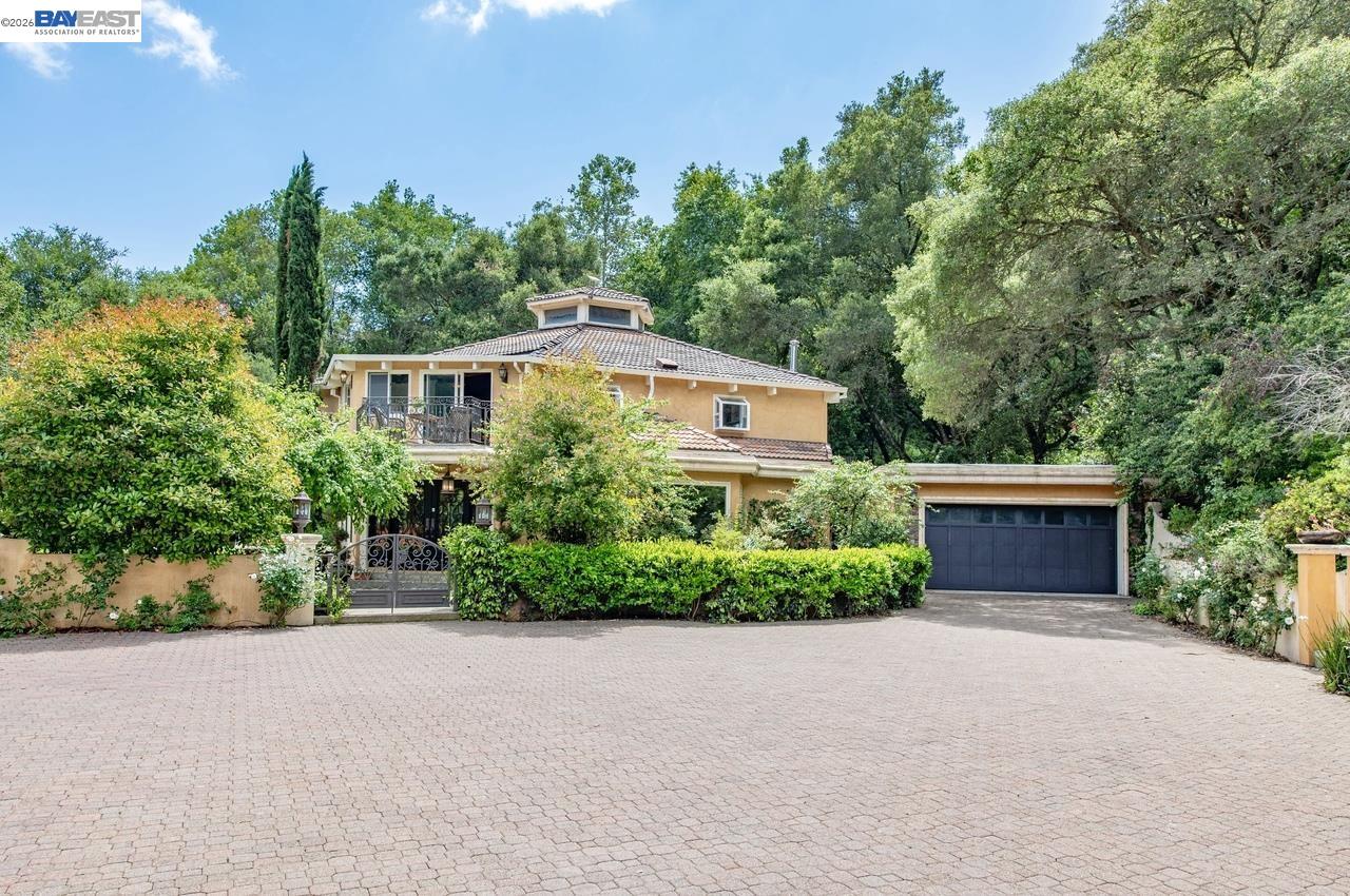 35655 Palomares Rd
