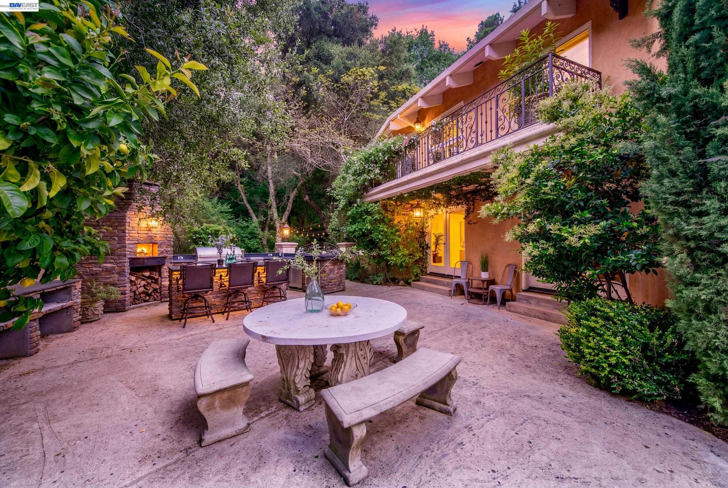 35655 Palomares Rd