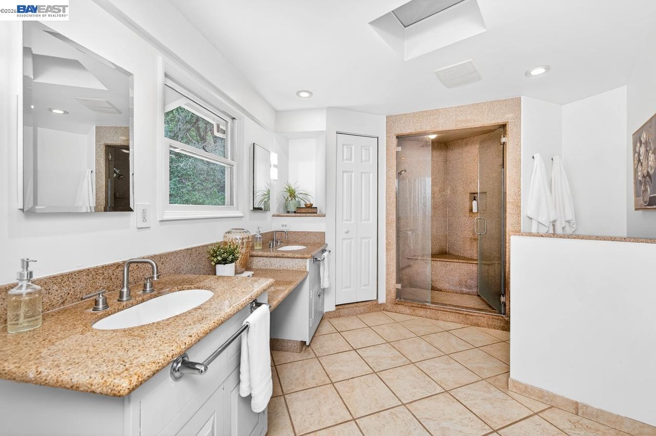 35655 Palomares Rd
