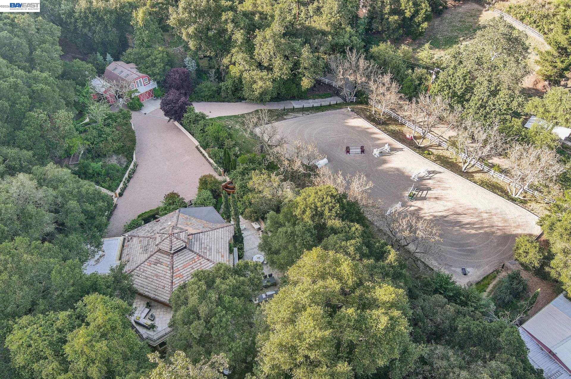 35671 Palomares Rd