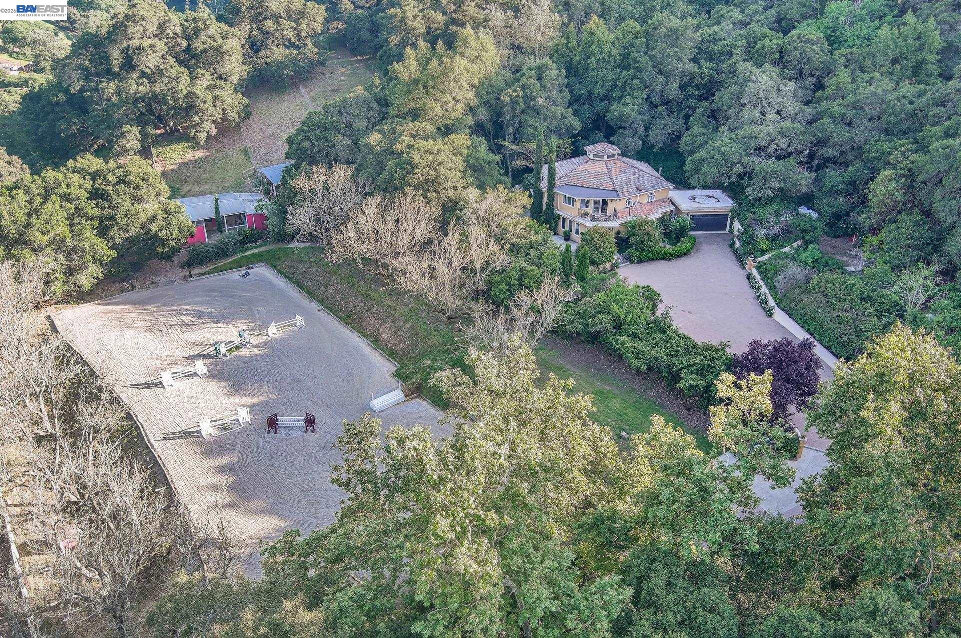 35671 Palomares Rd