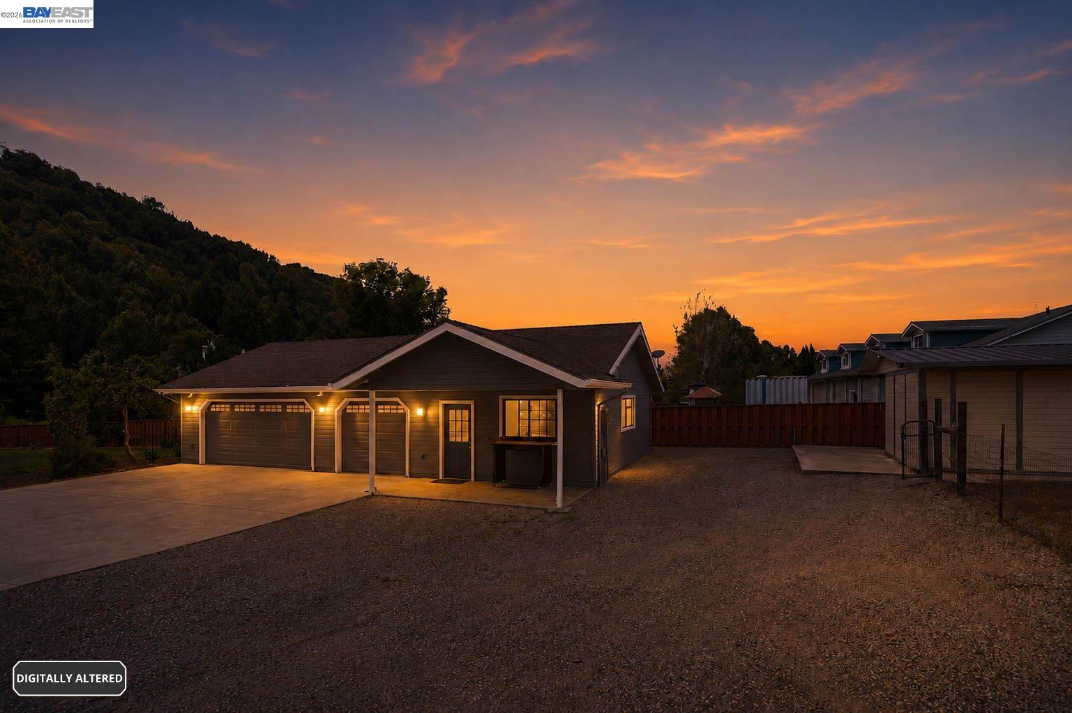 25477 Palomares Rd
