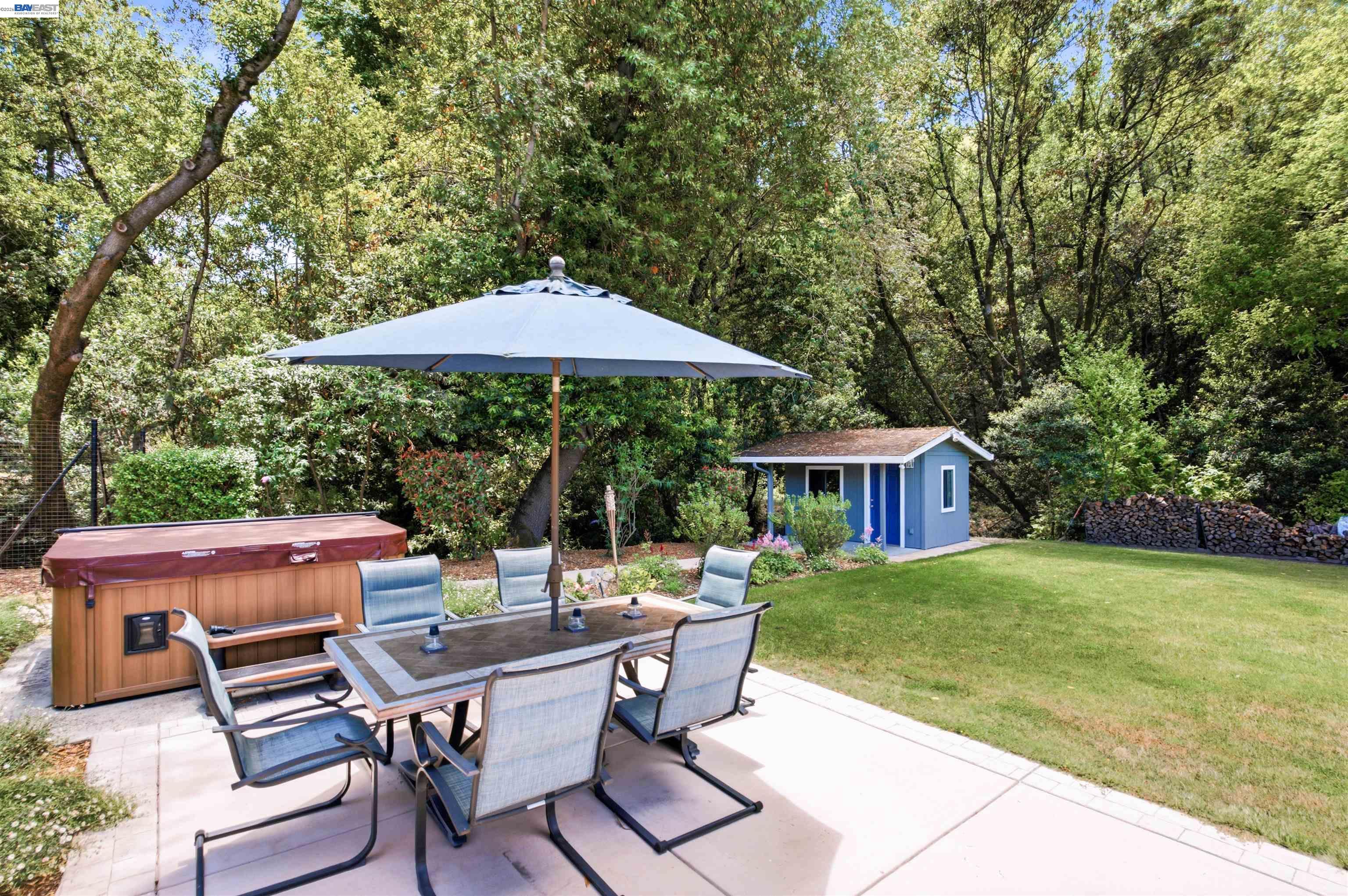 25477 Palomares Rd