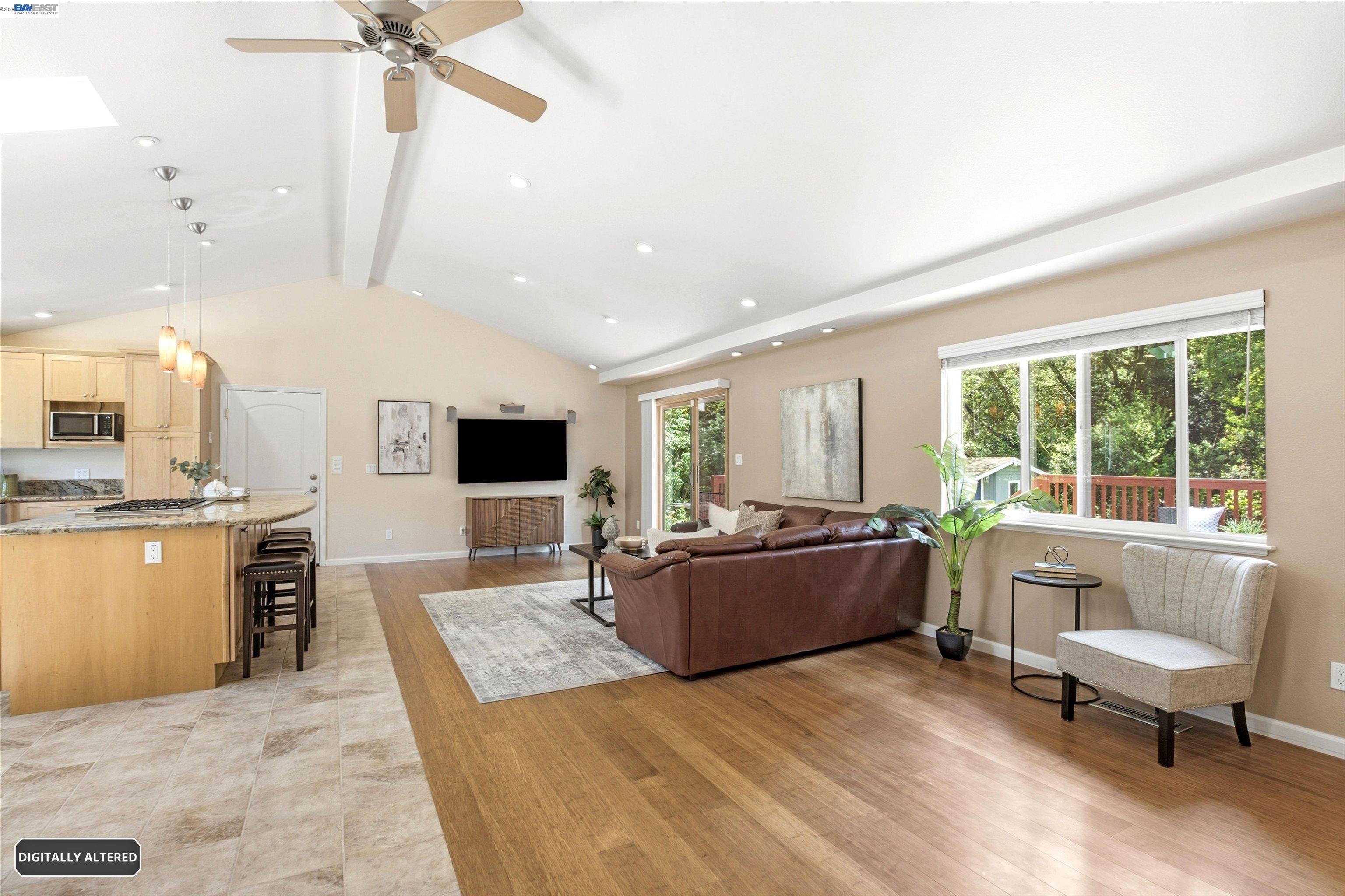 25477 Palomares Rd