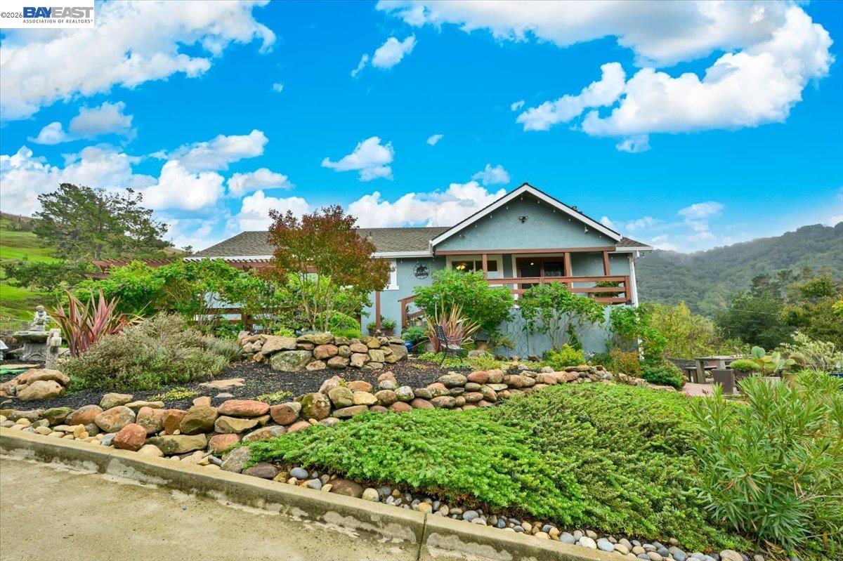 26928 Palomares Rd