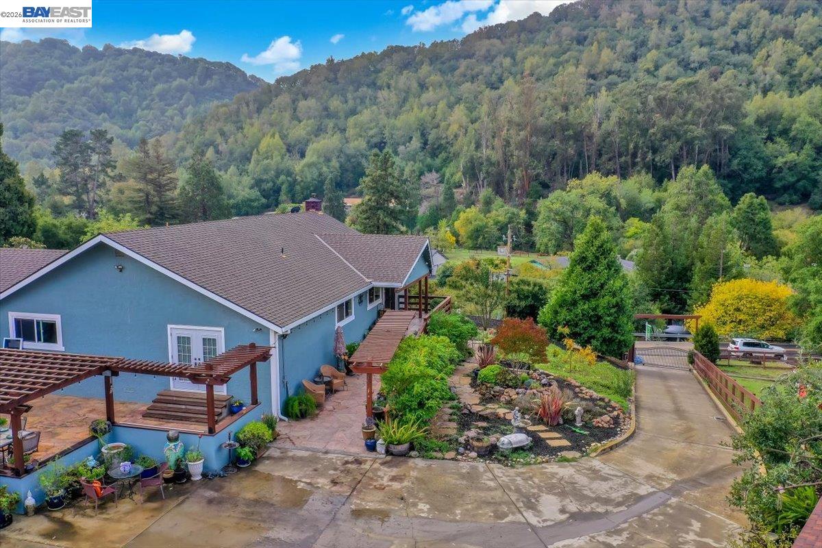 26928 Palomares Rd