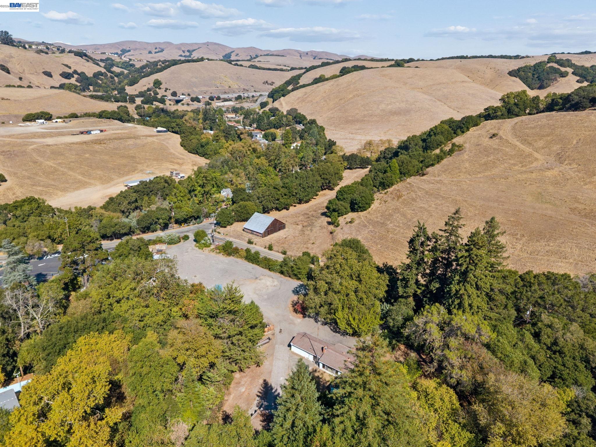 24227 Palomares Rd